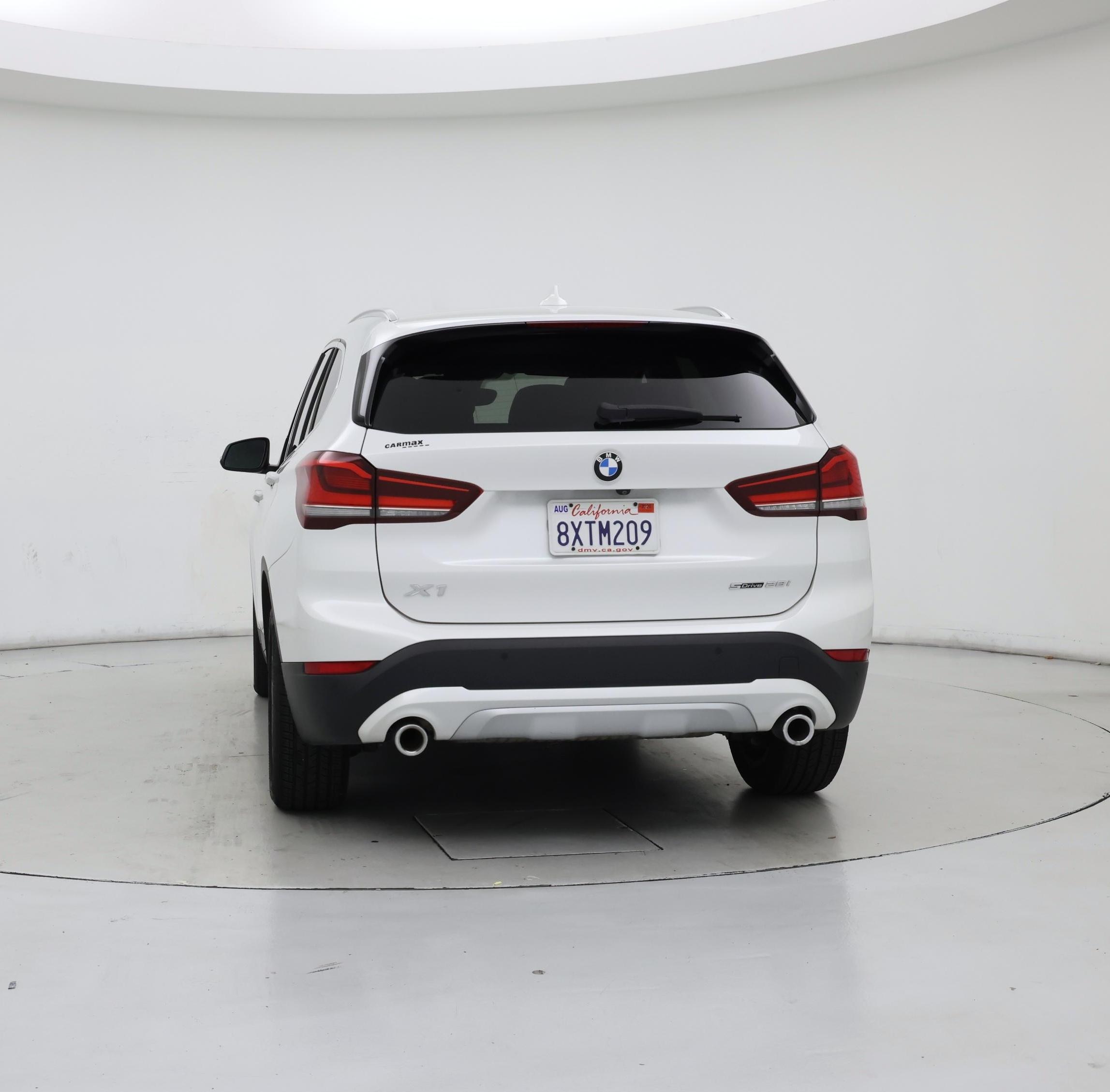 Thumbnail: 2021 BMW X1 - 6