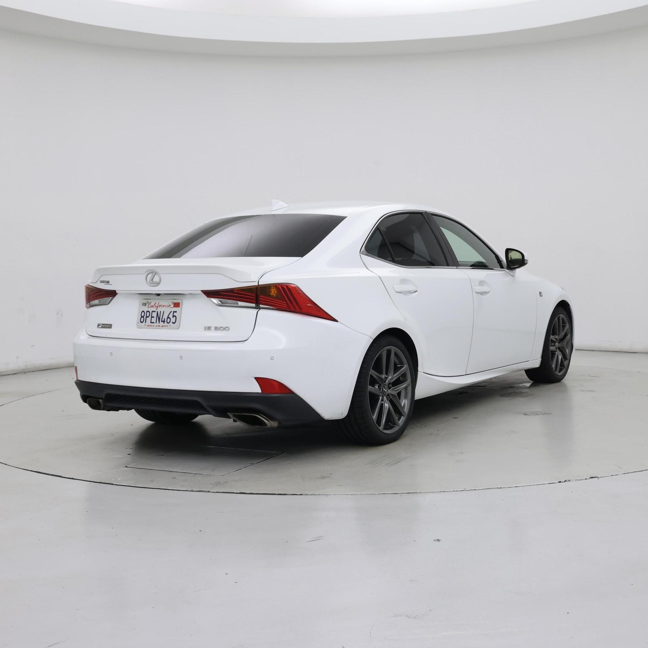 Thumbnail: 2020 Lexus IS - 8