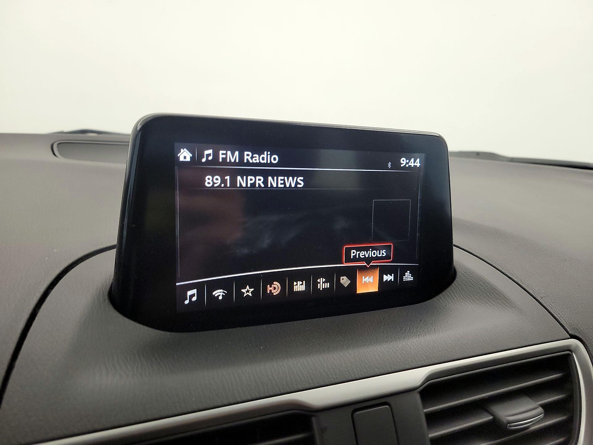 Thumbnail: 2017 Mazda Mazda3 - 16