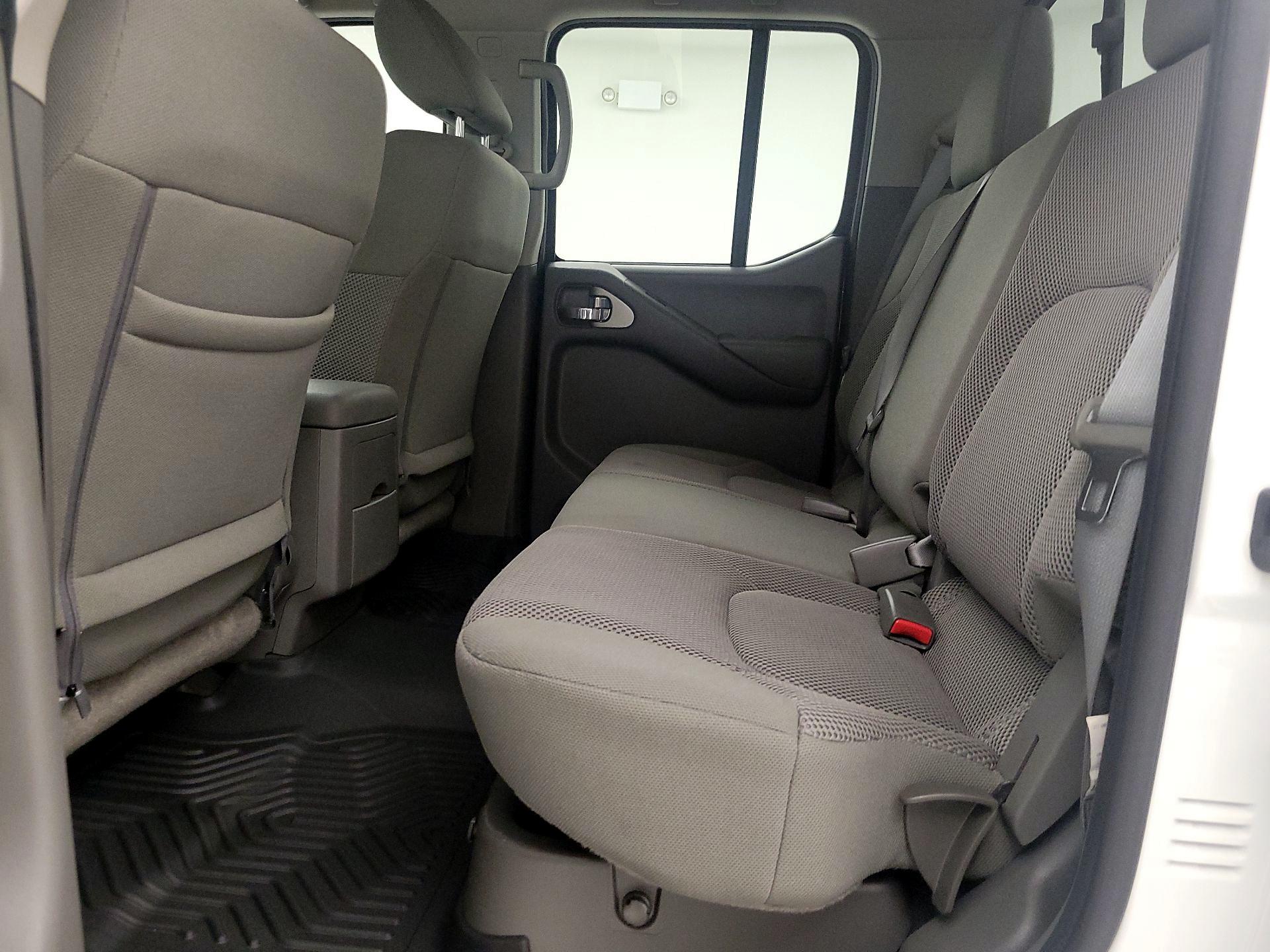 Thumbnail: 2019 Nissan Frontier - 19