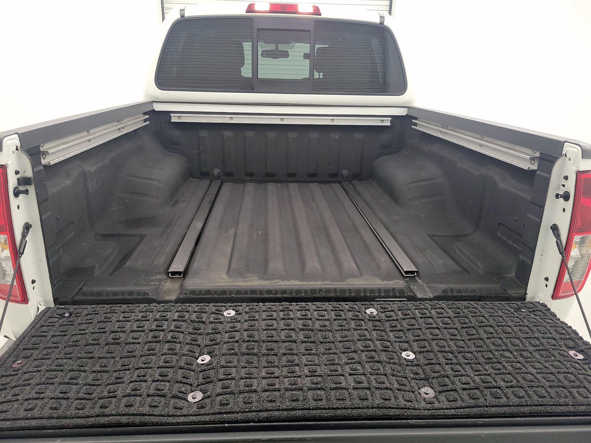 Thumbnail: 2019 Nissan Frontier - 20