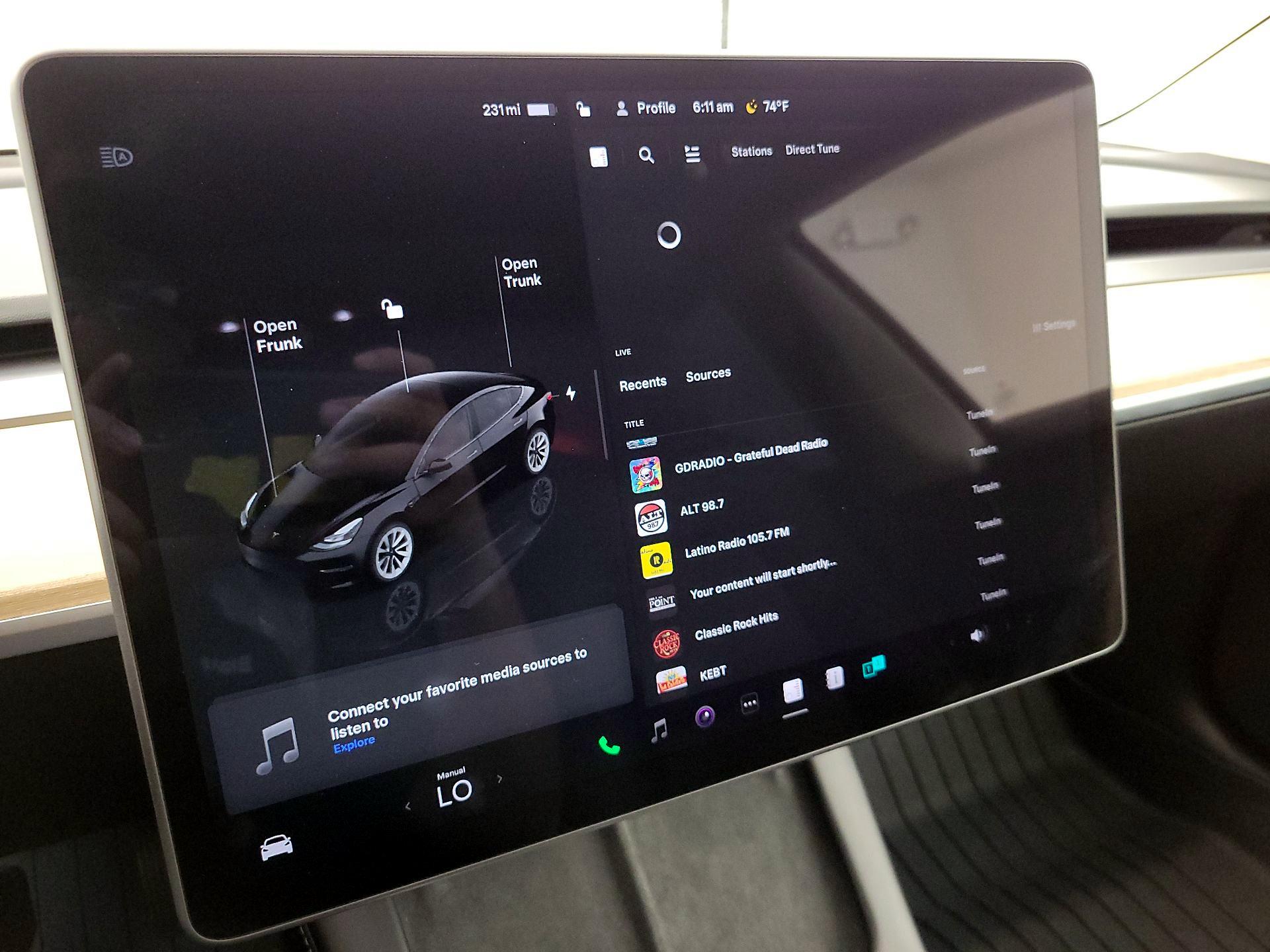 Thumbnail: 2023 Tesla Model 3 - 15