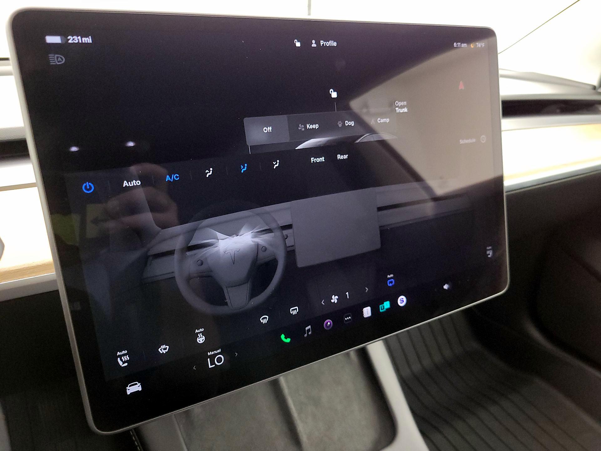 Thumbnail: 2023 Tesla Model 3 - 16