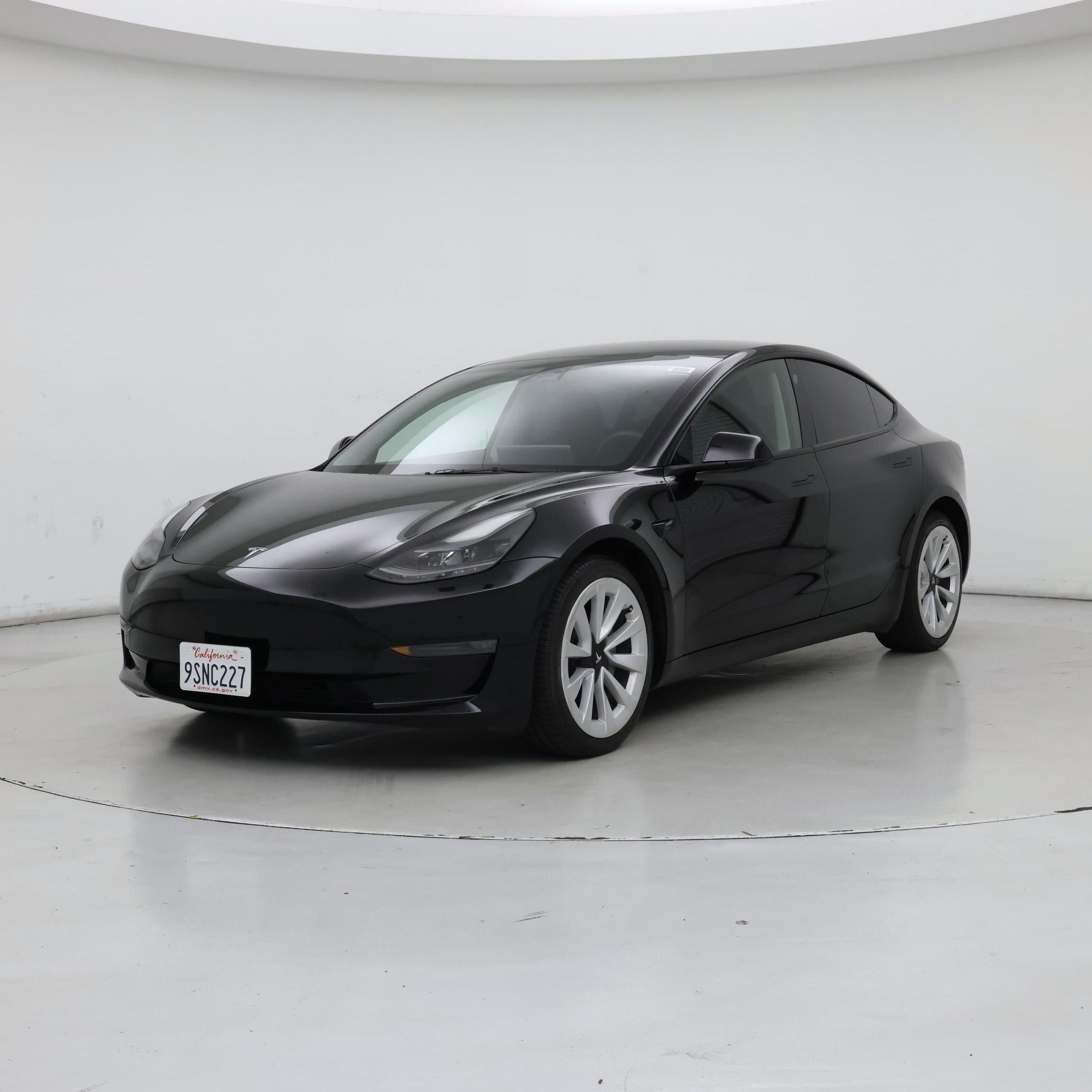 Thumbnail: 2023 Tesla Model 3 - 4