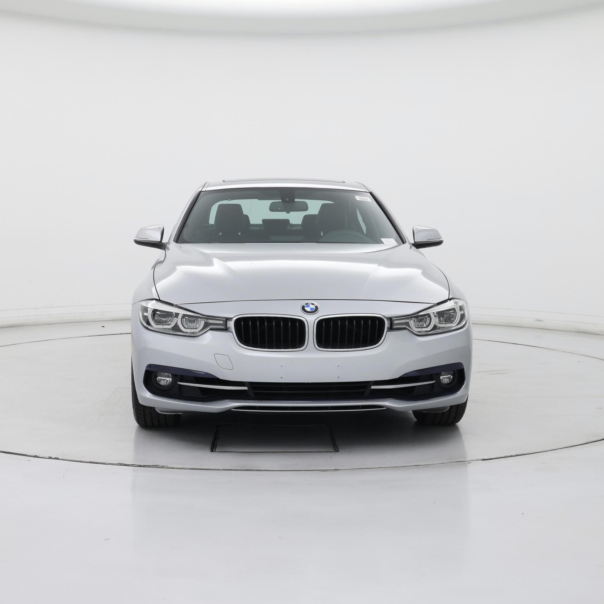 Thumbnail: 2018 BMW 3 Series - 5