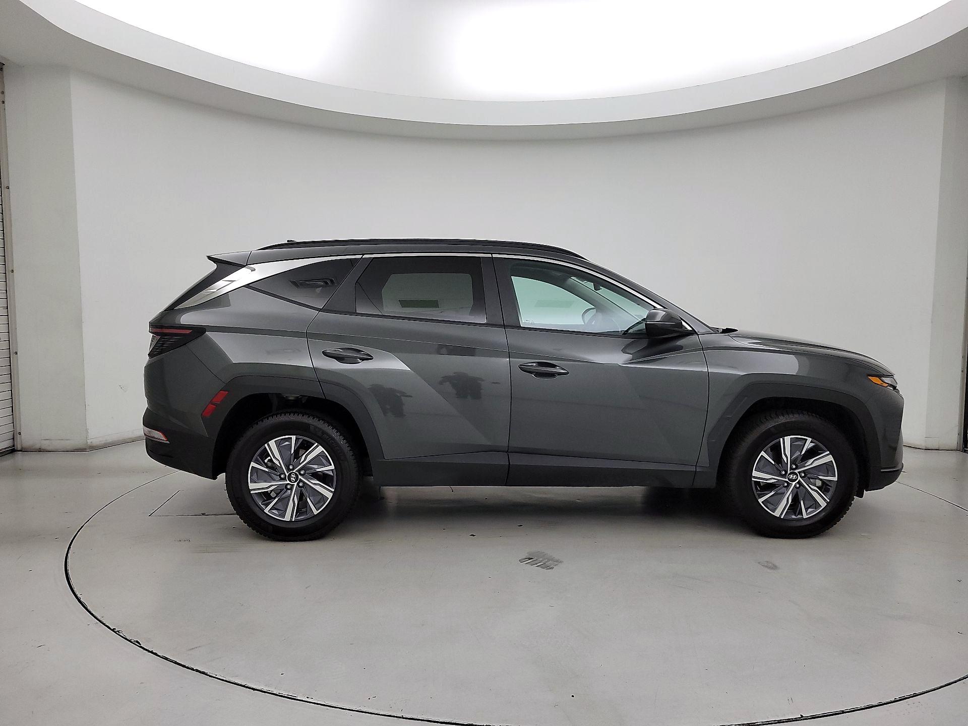 Thumbnail: 2023 Hyundai Tucson - 4