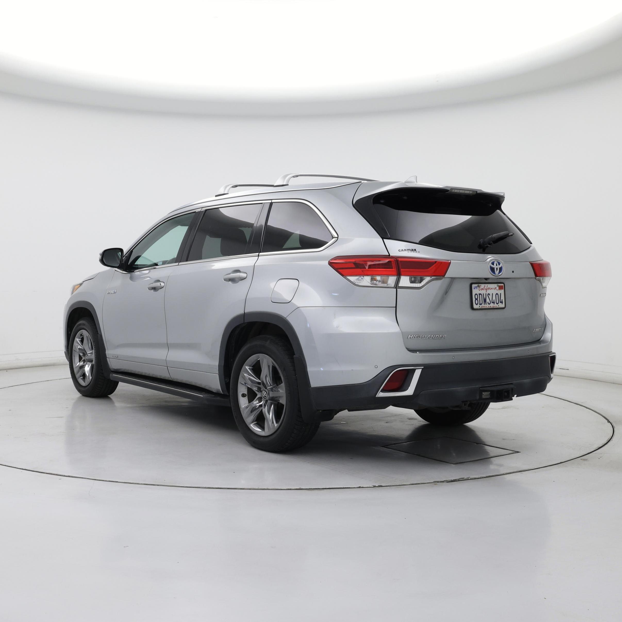 Thumbnail: 2018 Toyota Highlander - 2
