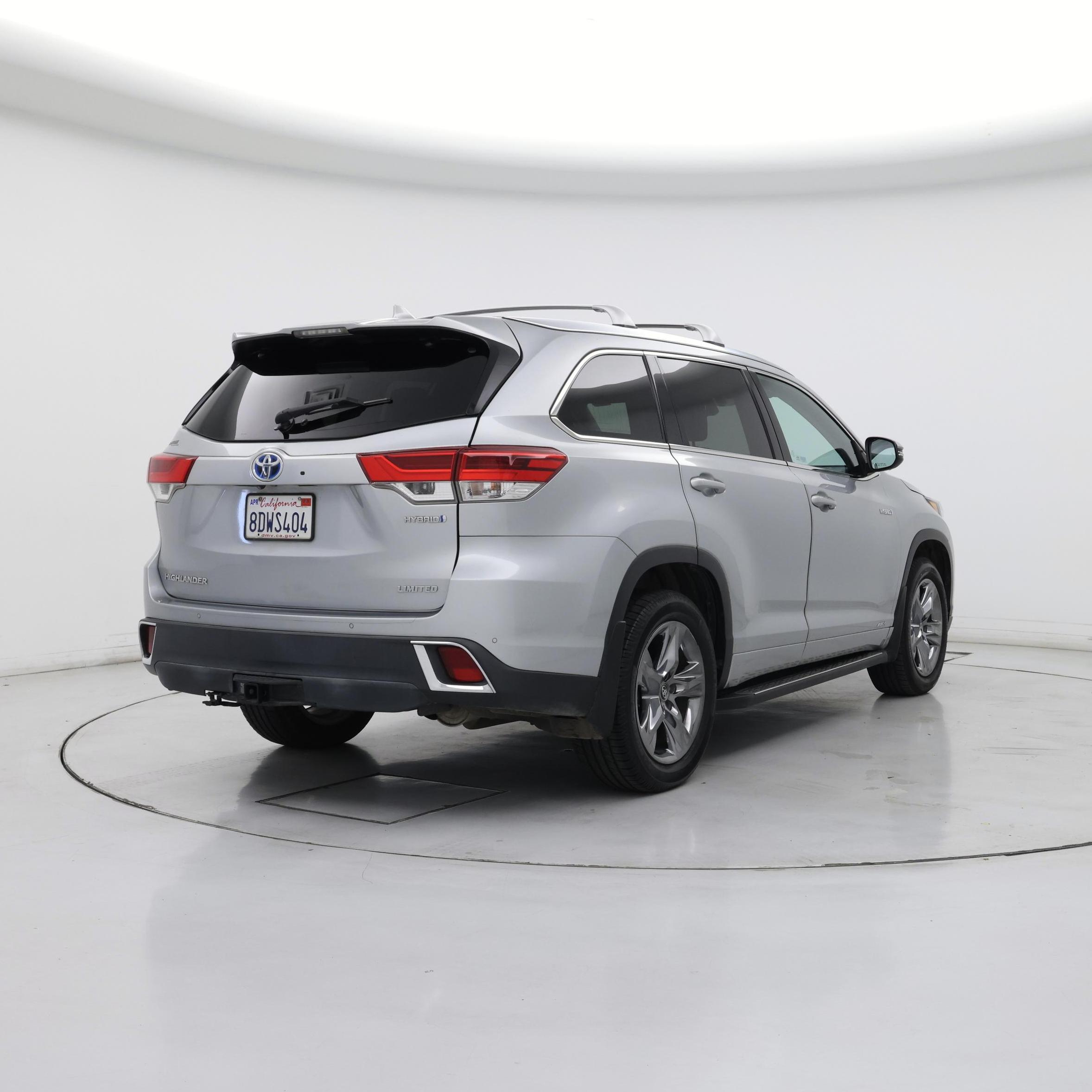 Thumbnail: 2018 Toyota Highlander - 8