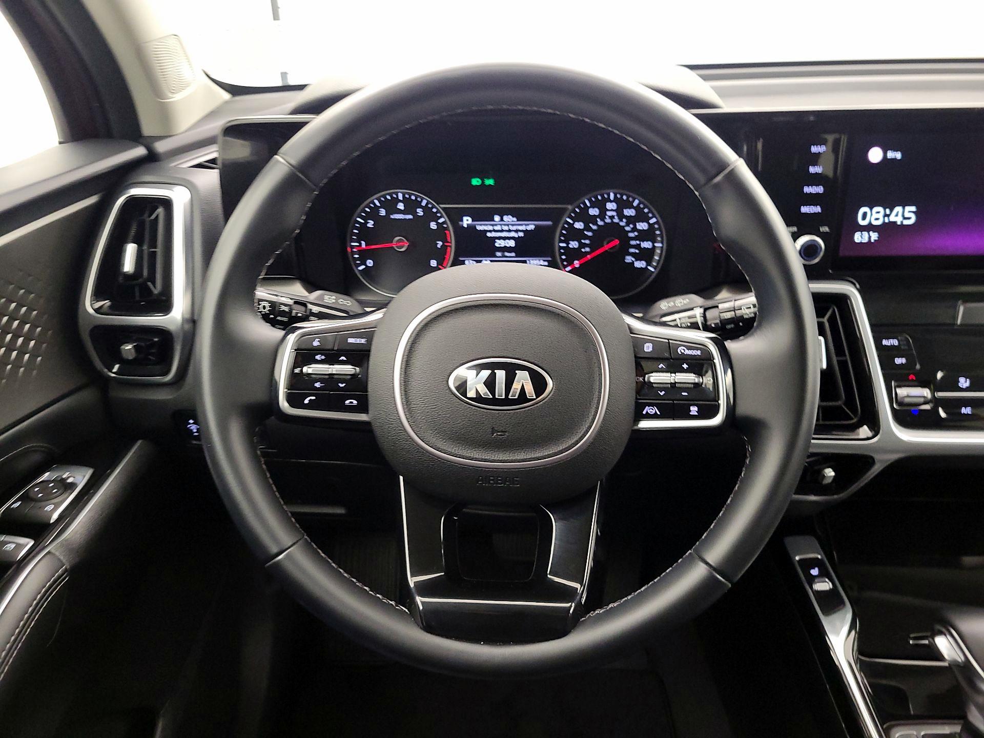 Thumbnail: 2021 Kia Sorento - 10