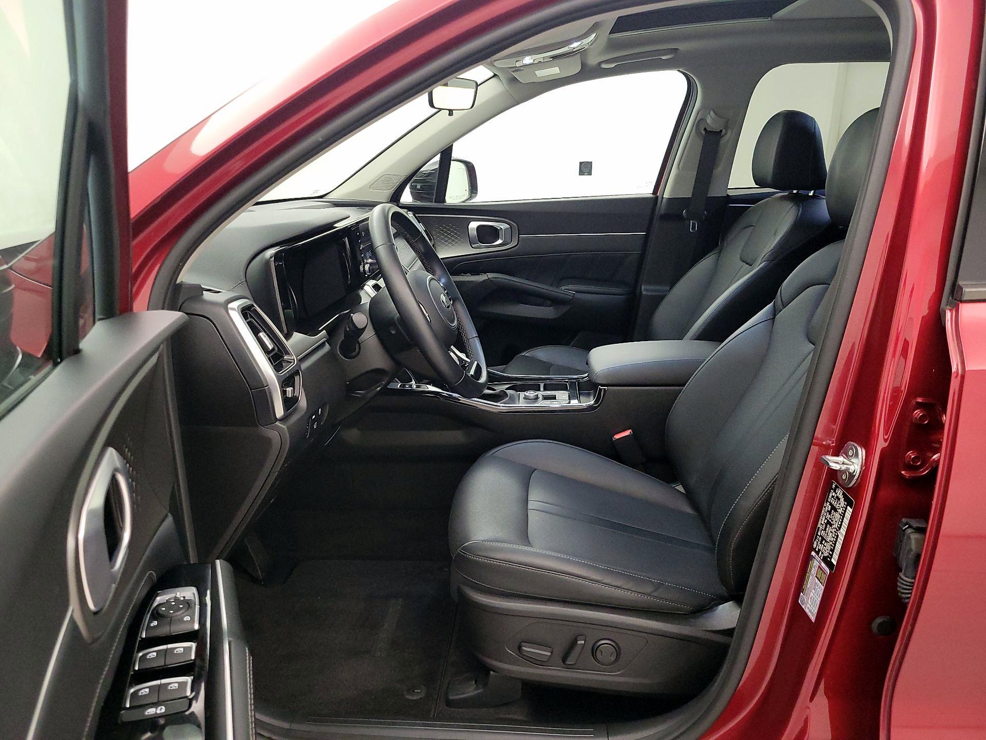 Thumbnail: 2021 Kia Sorento - 11