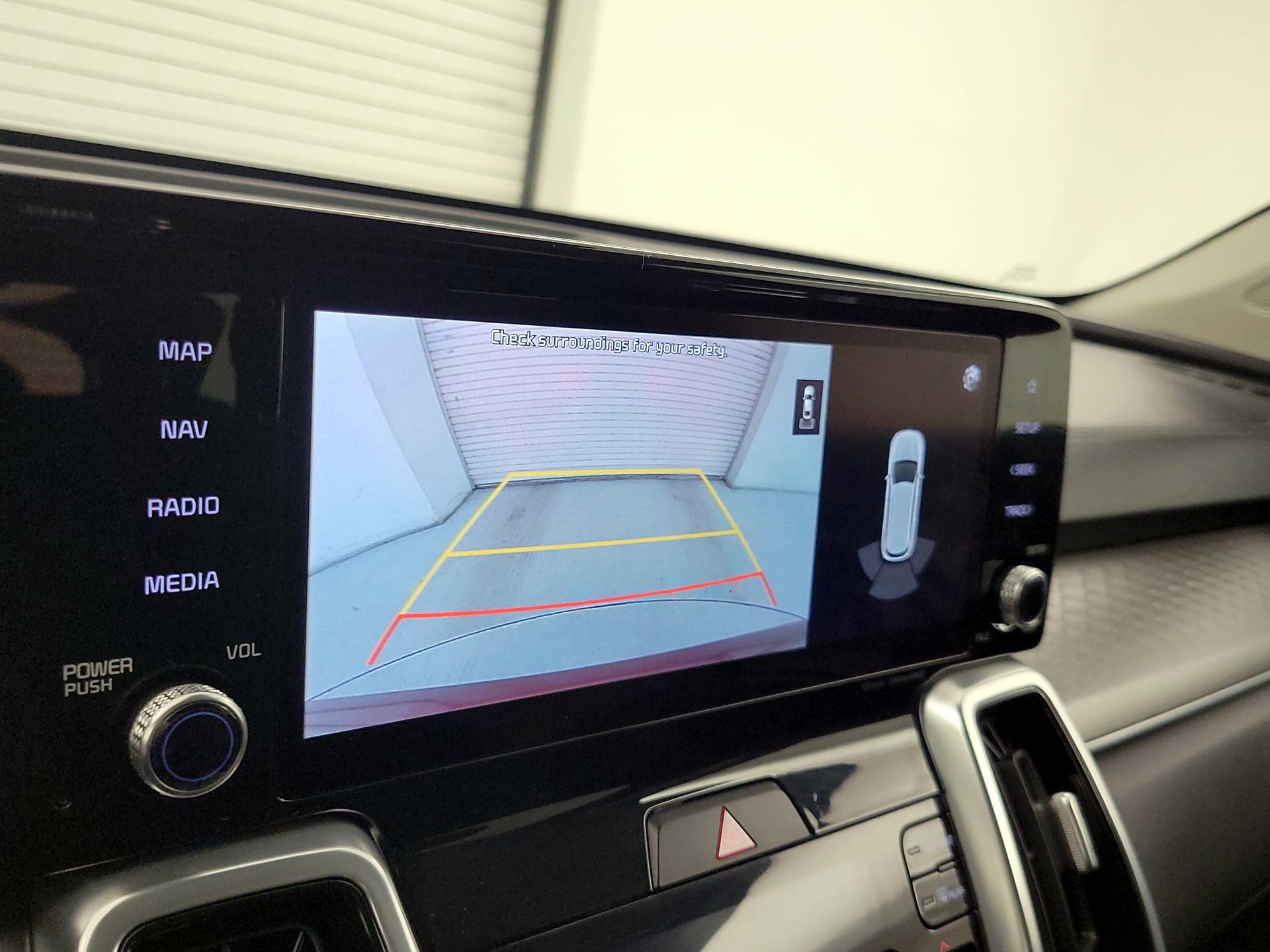 Thumbnail: 2021 Kia Sorento - 15