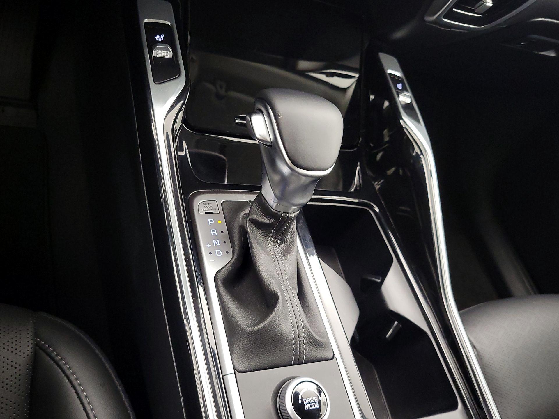 Thumbnail: 2021 Kia Sorento - 18