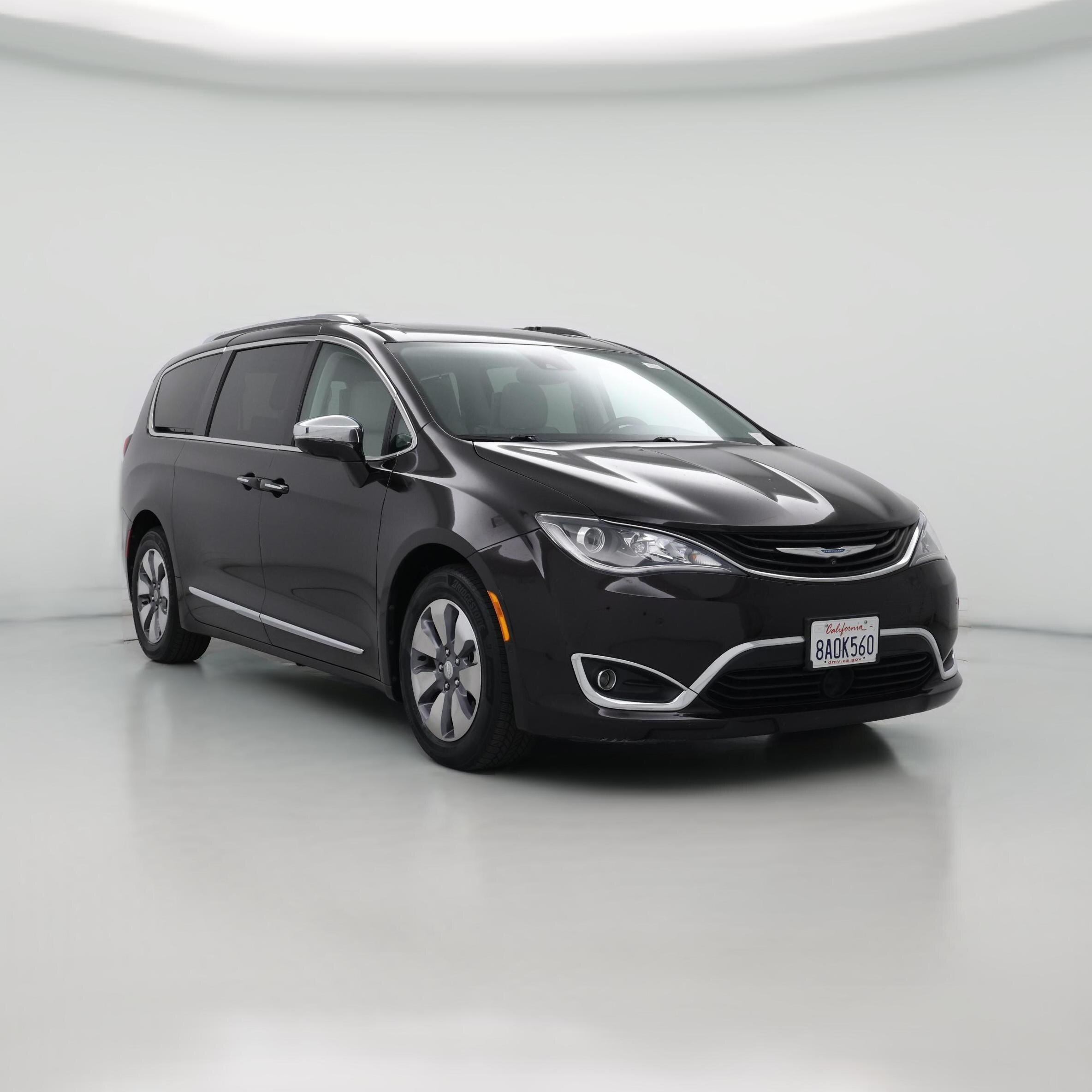 Thumbnail: 2017 Chrysler Pacifica - 1