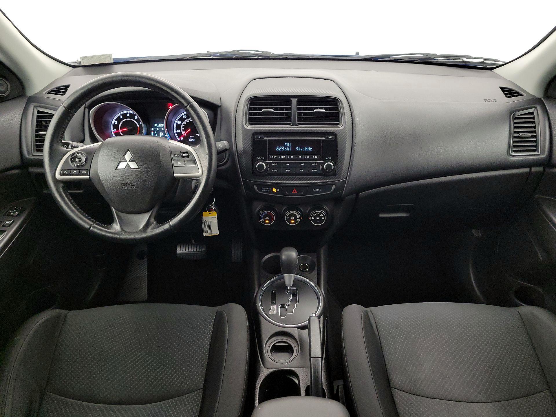 Thumbnail: 2015 Mitsubishi Outlander Sport - 9