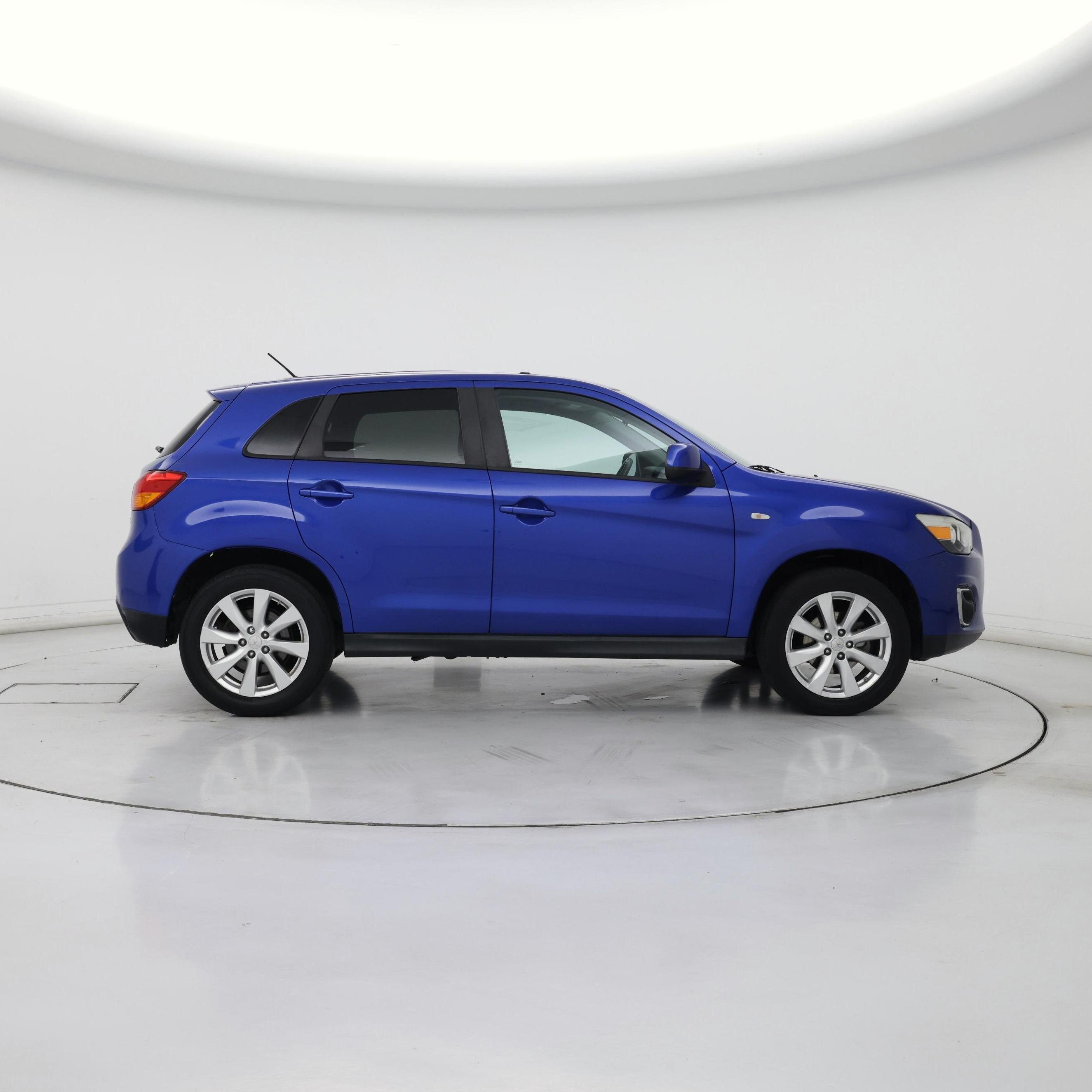 Thumbnail: 2015 Mitsubishi Outlander Sport - 7