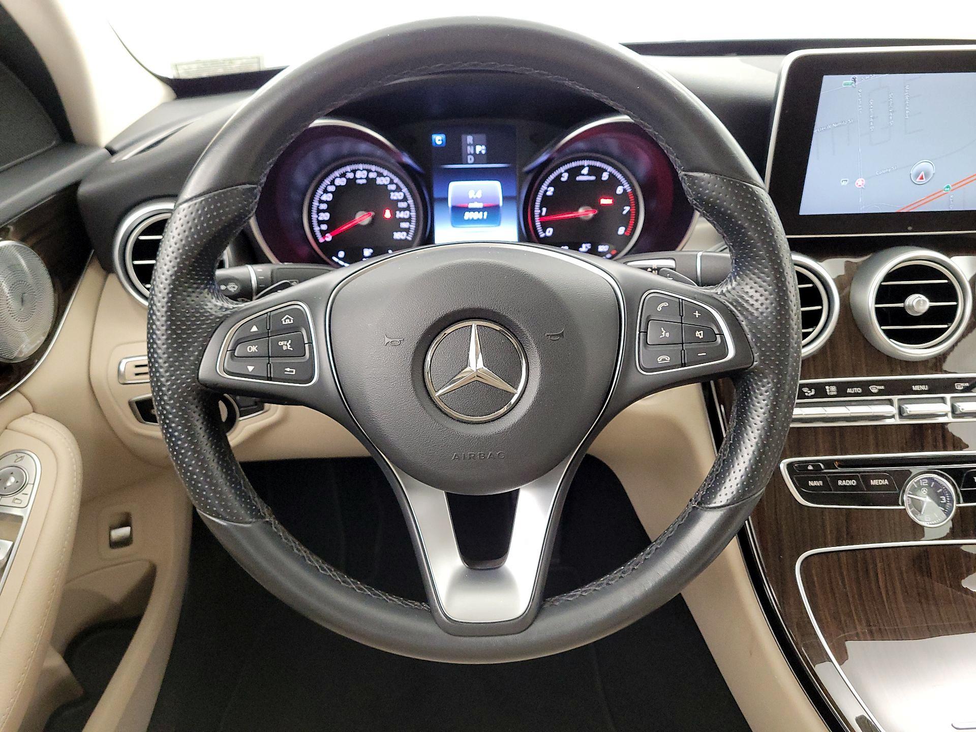 Thumbnail: 2016 Mercedes-Benz C-Class - 10
