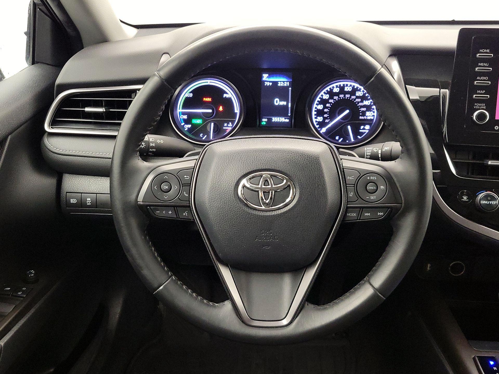 Thumbnail: 2021 Toyota Camry - 10