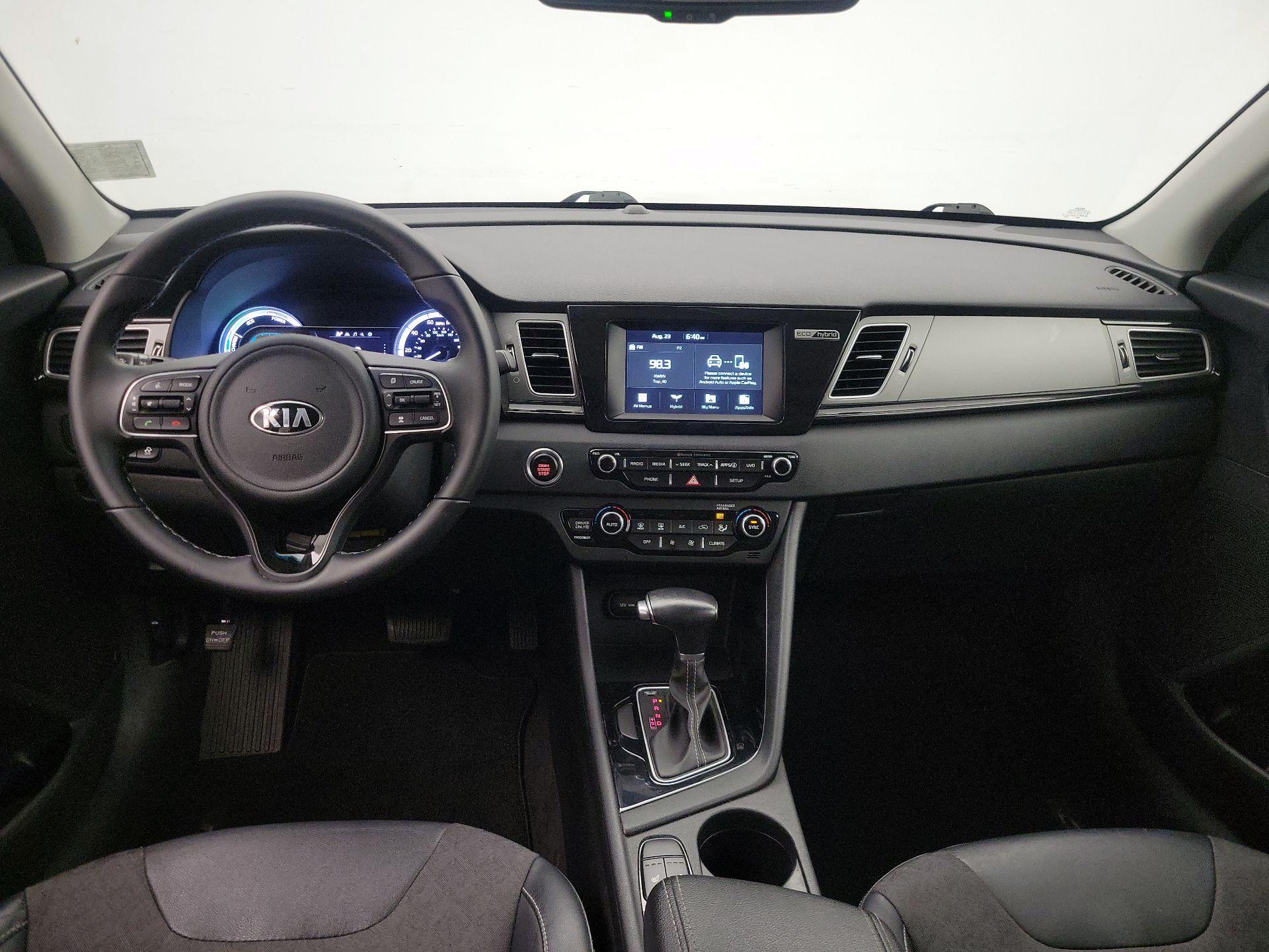 Thumbnail: 2019 Kia Niro - 9