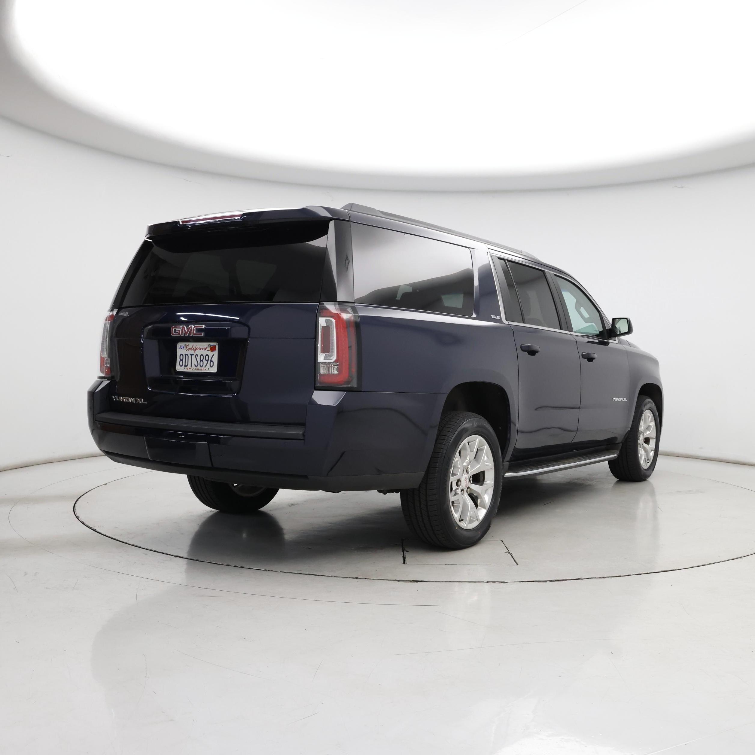Thumbnail: 2017 GMC Yukon XL - 8