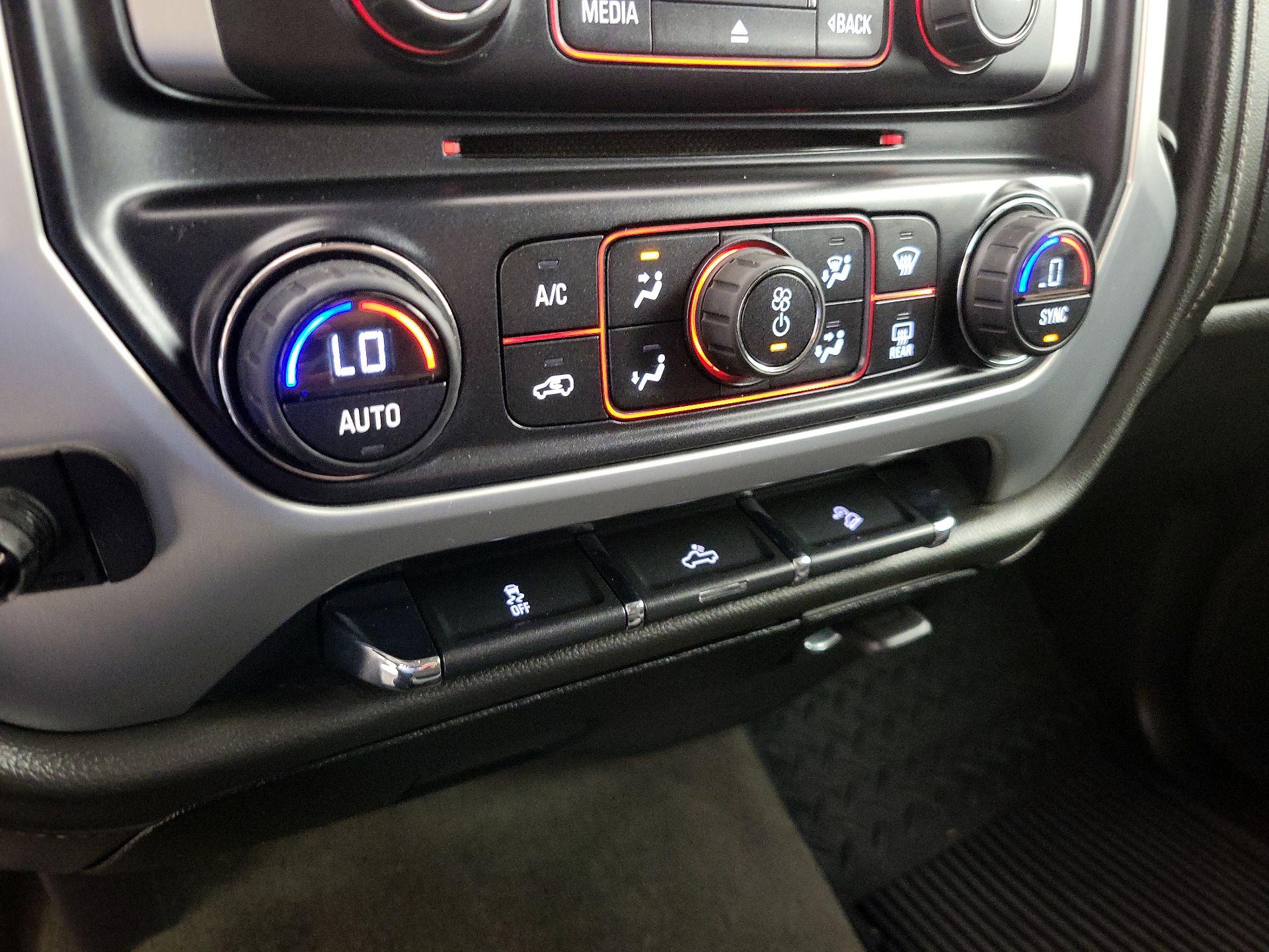 Thumbnail: 2015 GMC Sierra 1500 - 16