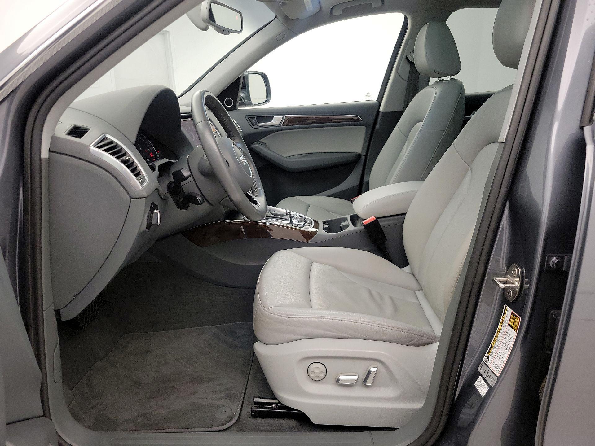 Thumbnail: 2016 Audi Q5 - 11