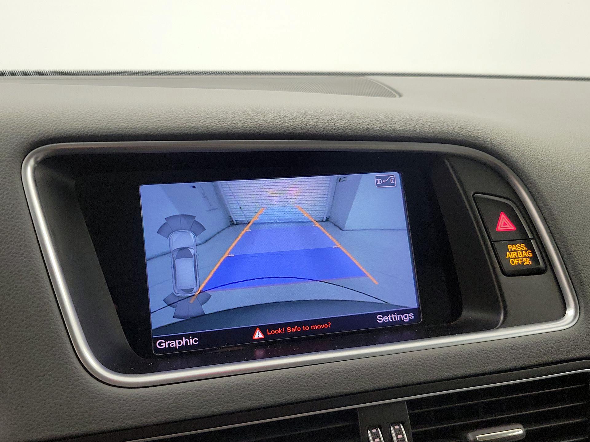 Thumbnail: 2016 Audi Q5 - 15