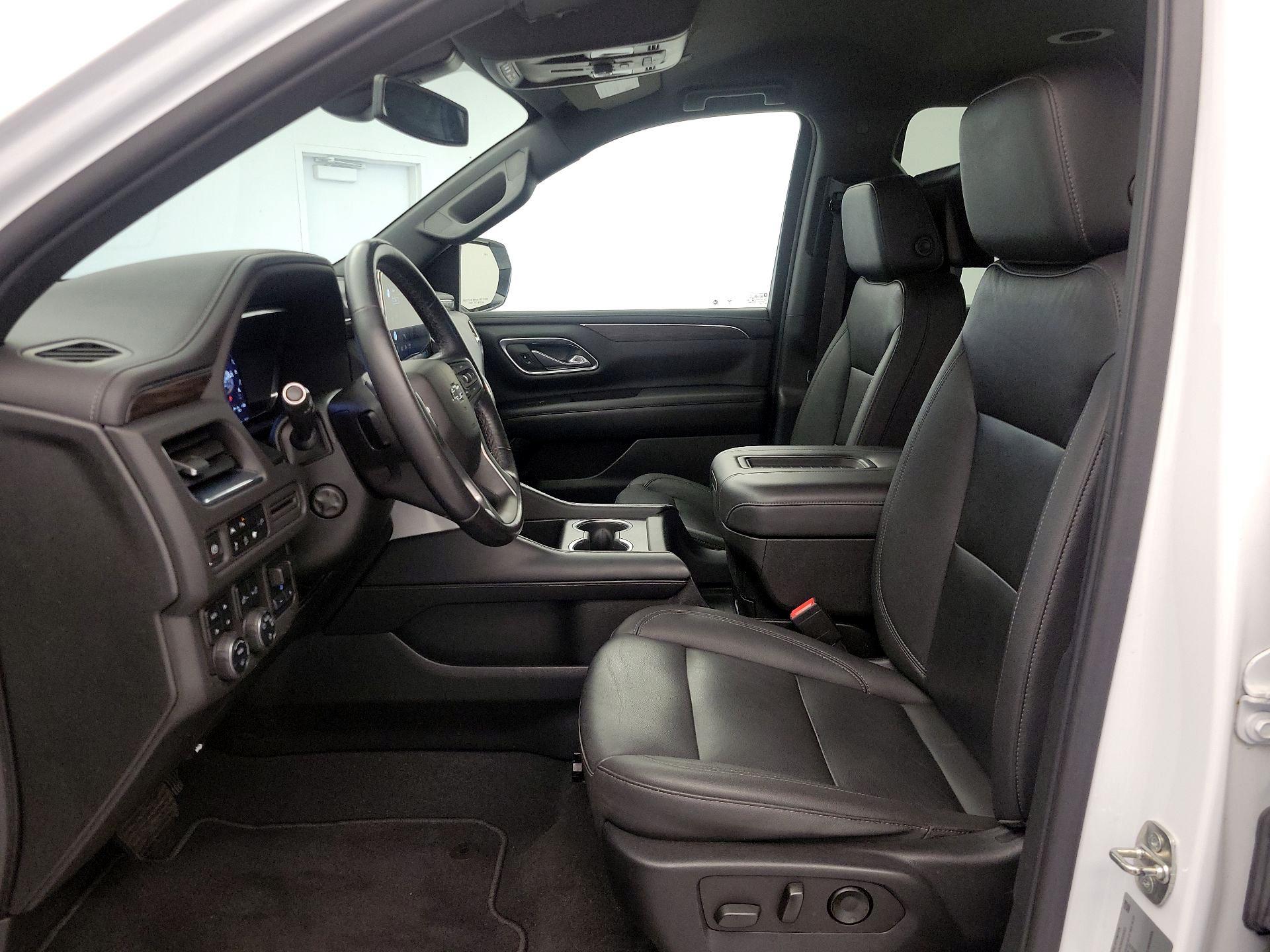 Thumbnail: 2022 Chevrolet Suburban - 11