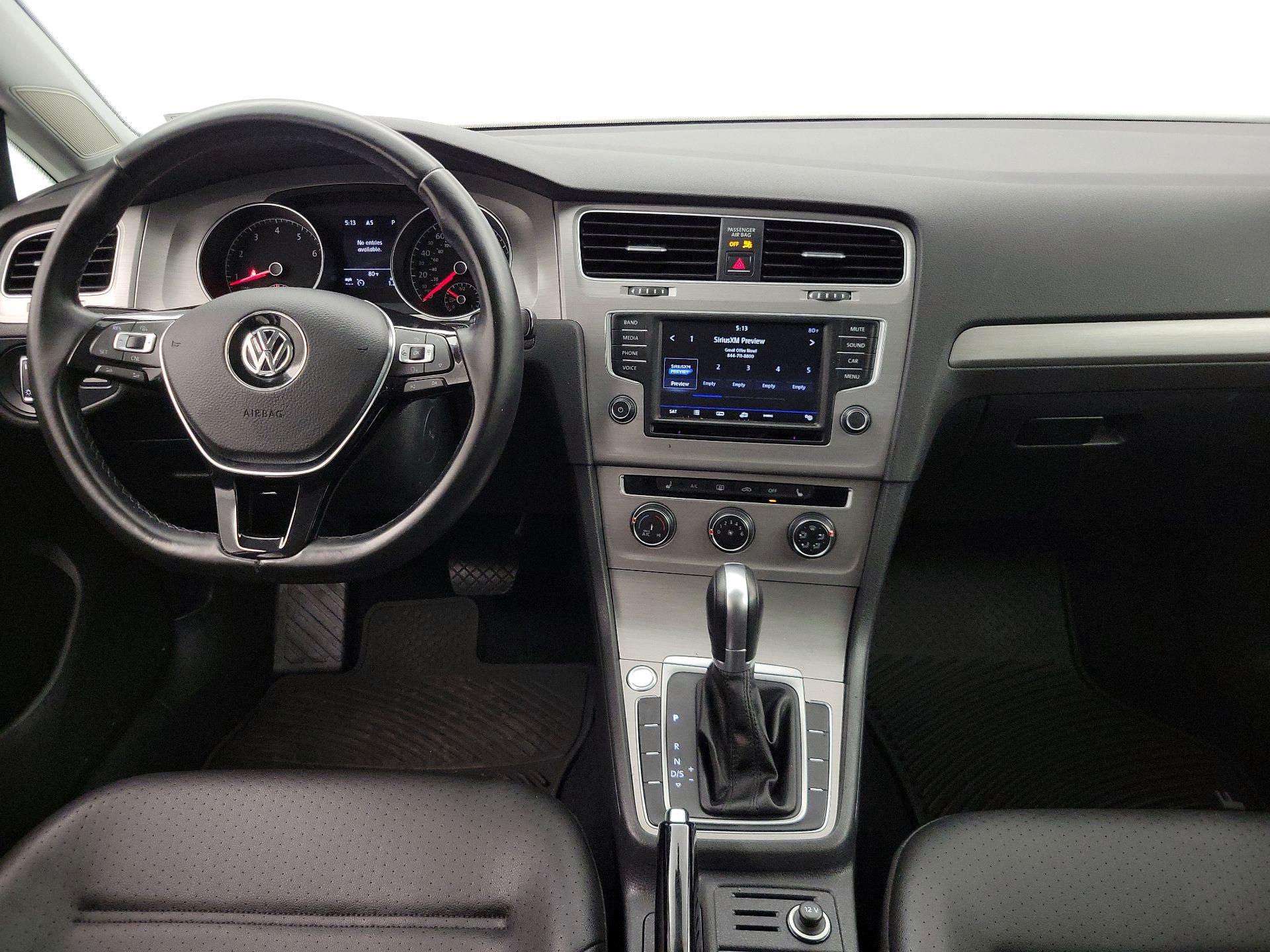 Thumbnail: 2017 Volkswagen Golf - 9