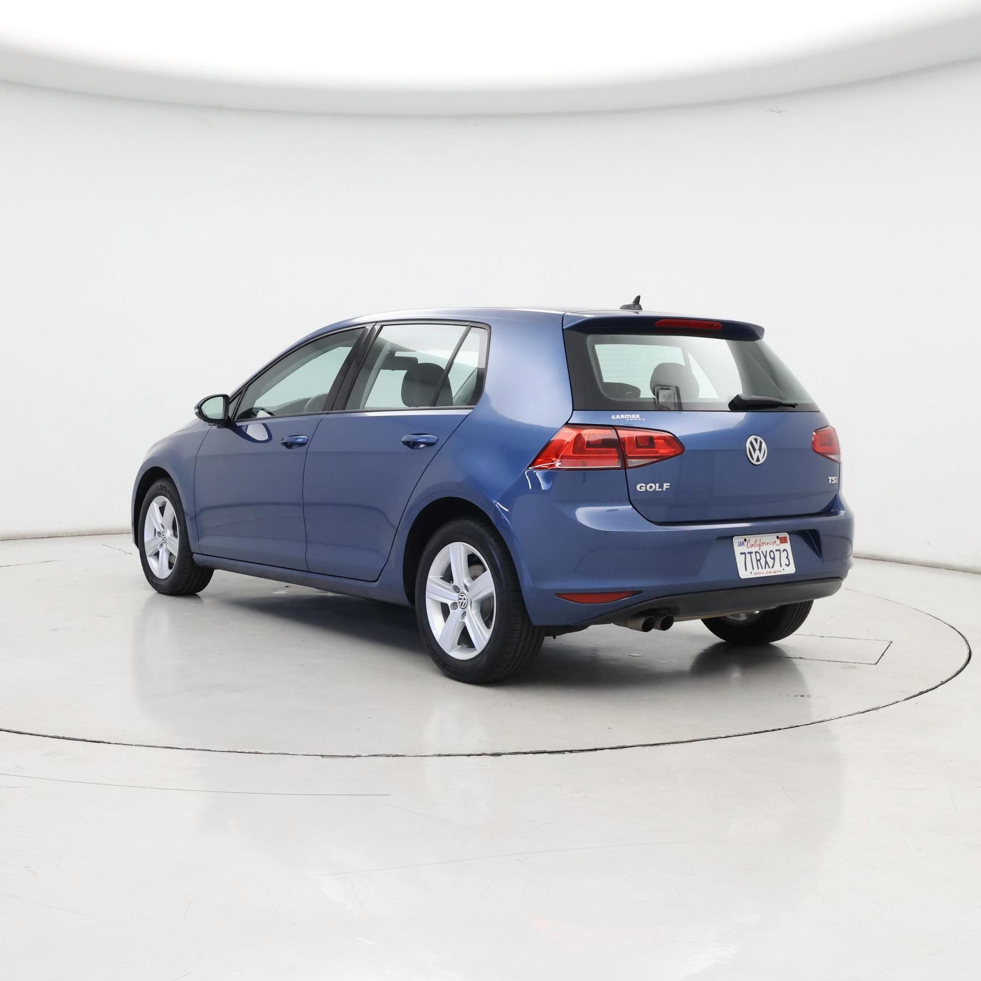 Thumbnail: 2017 Volkswagen Golf - 2