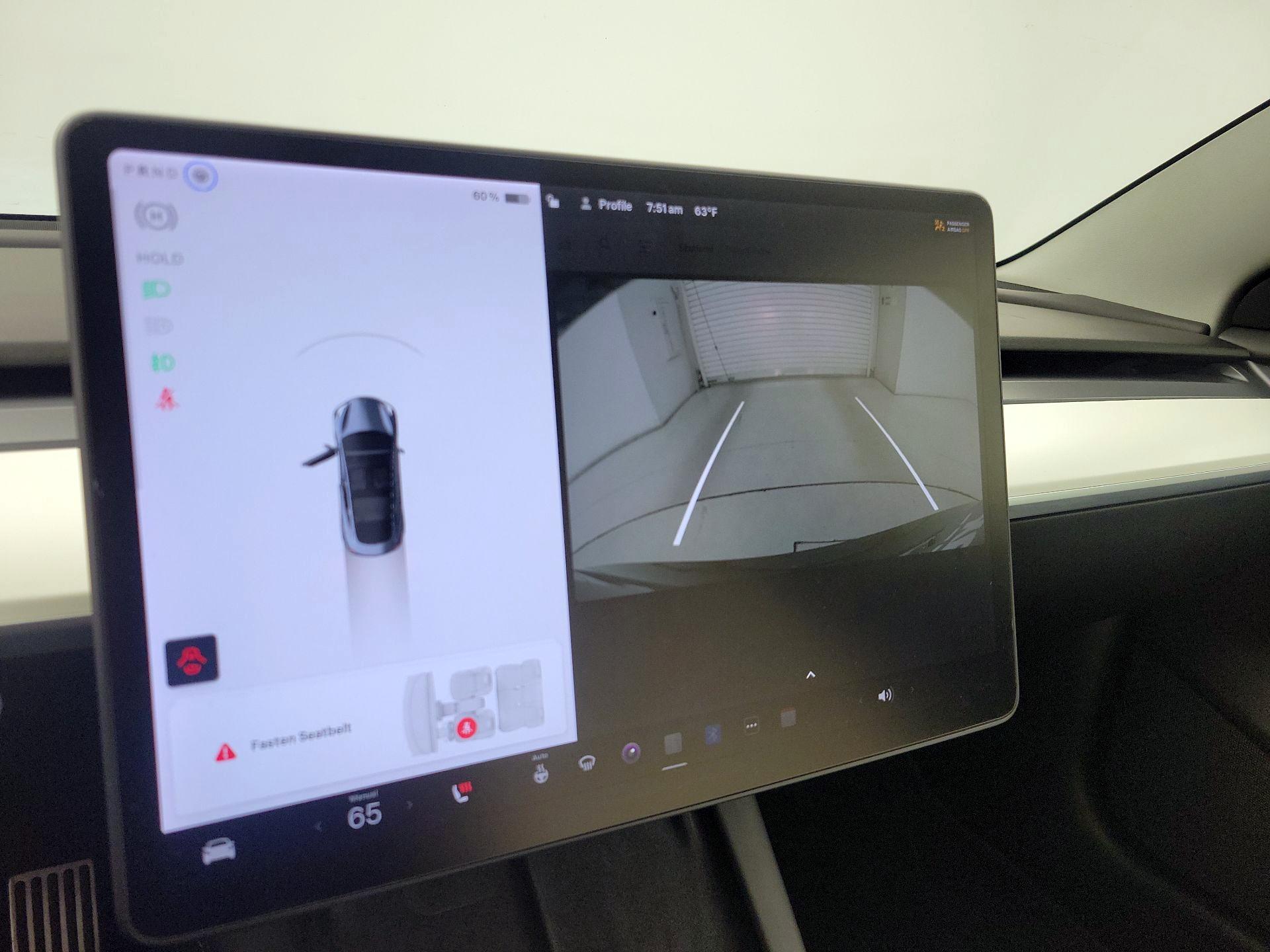Thumbnail: 2022 Tesla Model 3 - 14