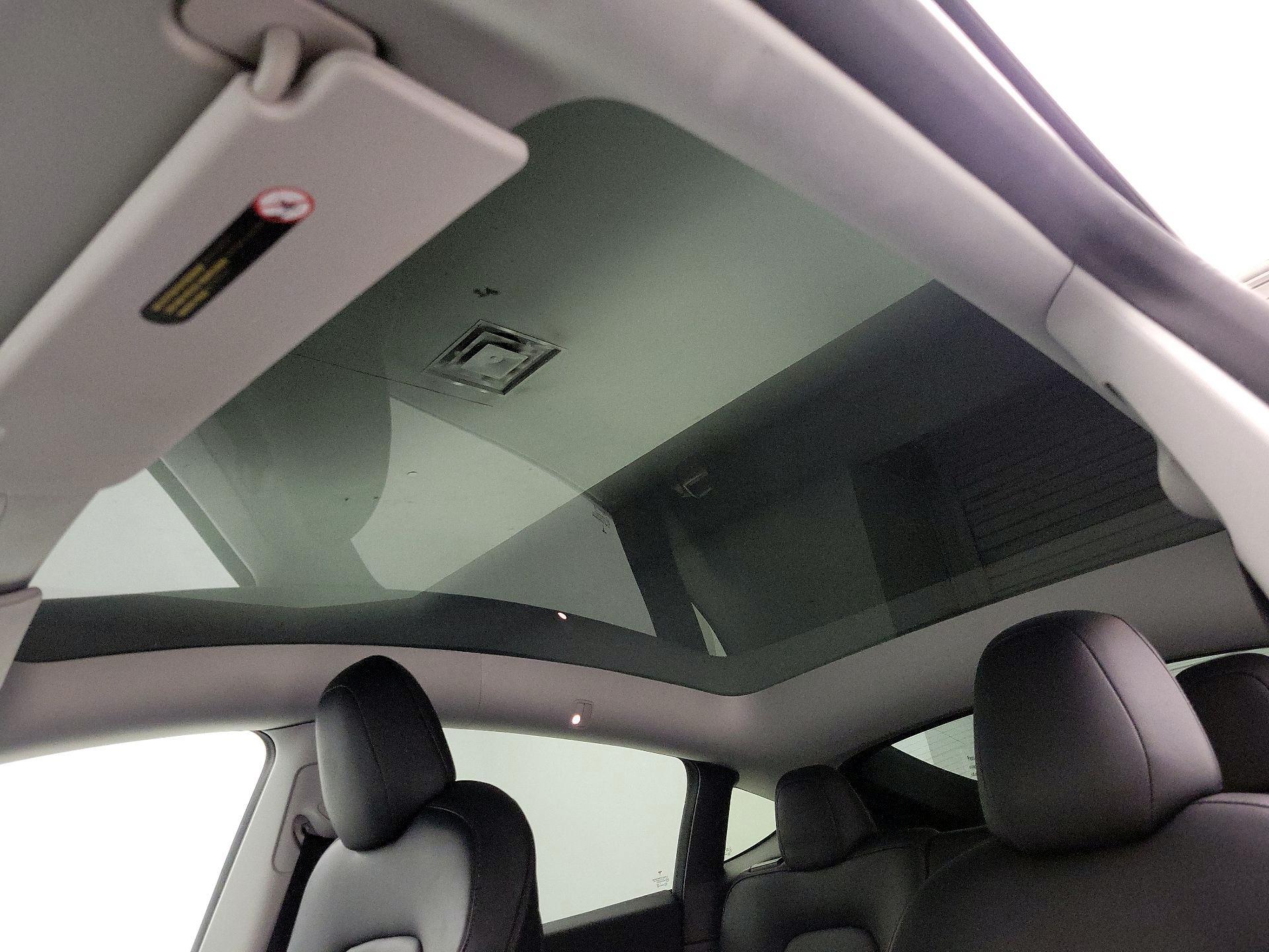 Thumbnail: 2021 Tesla Model Y - 19