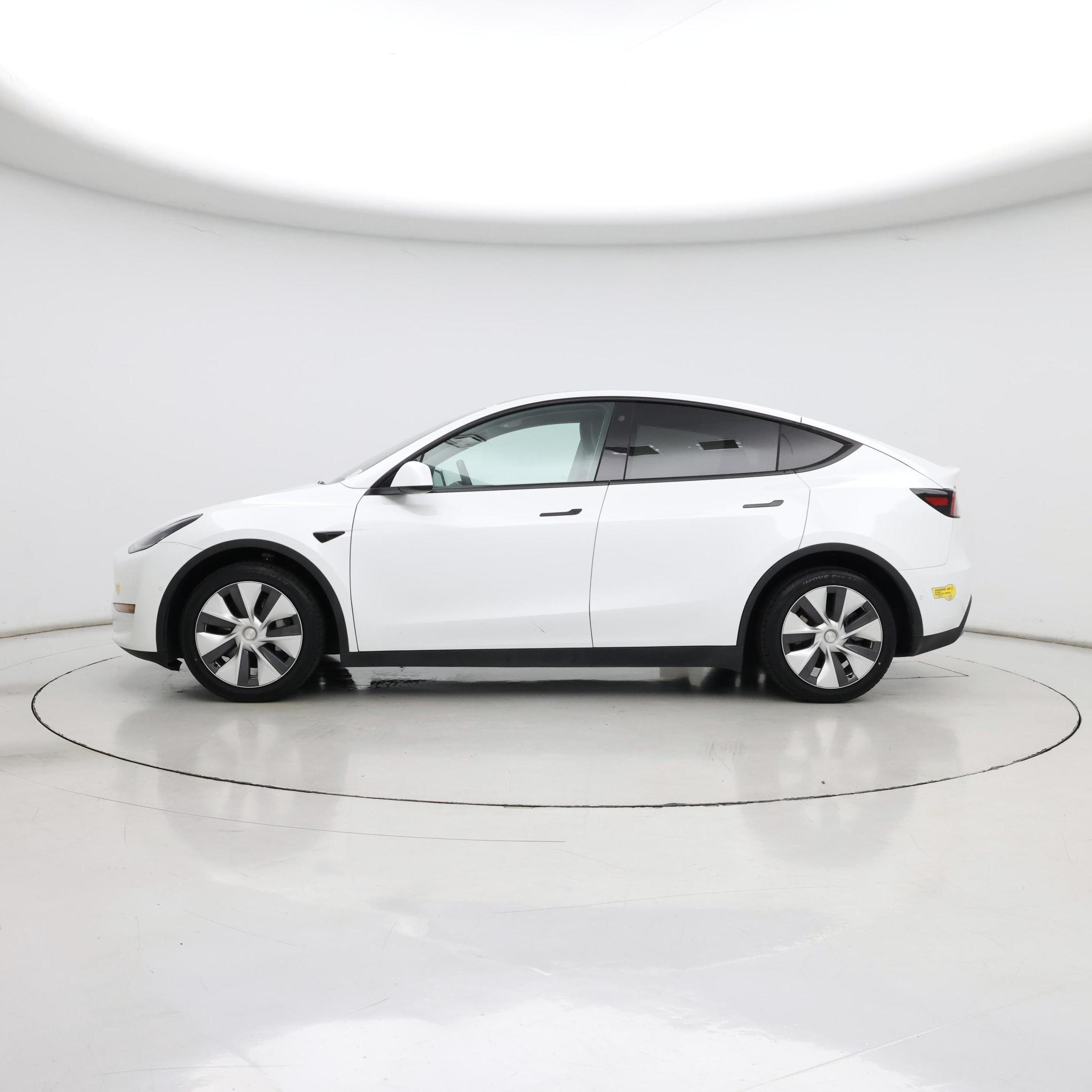 Thumbnail: 2021 Tesla Model Y - 3