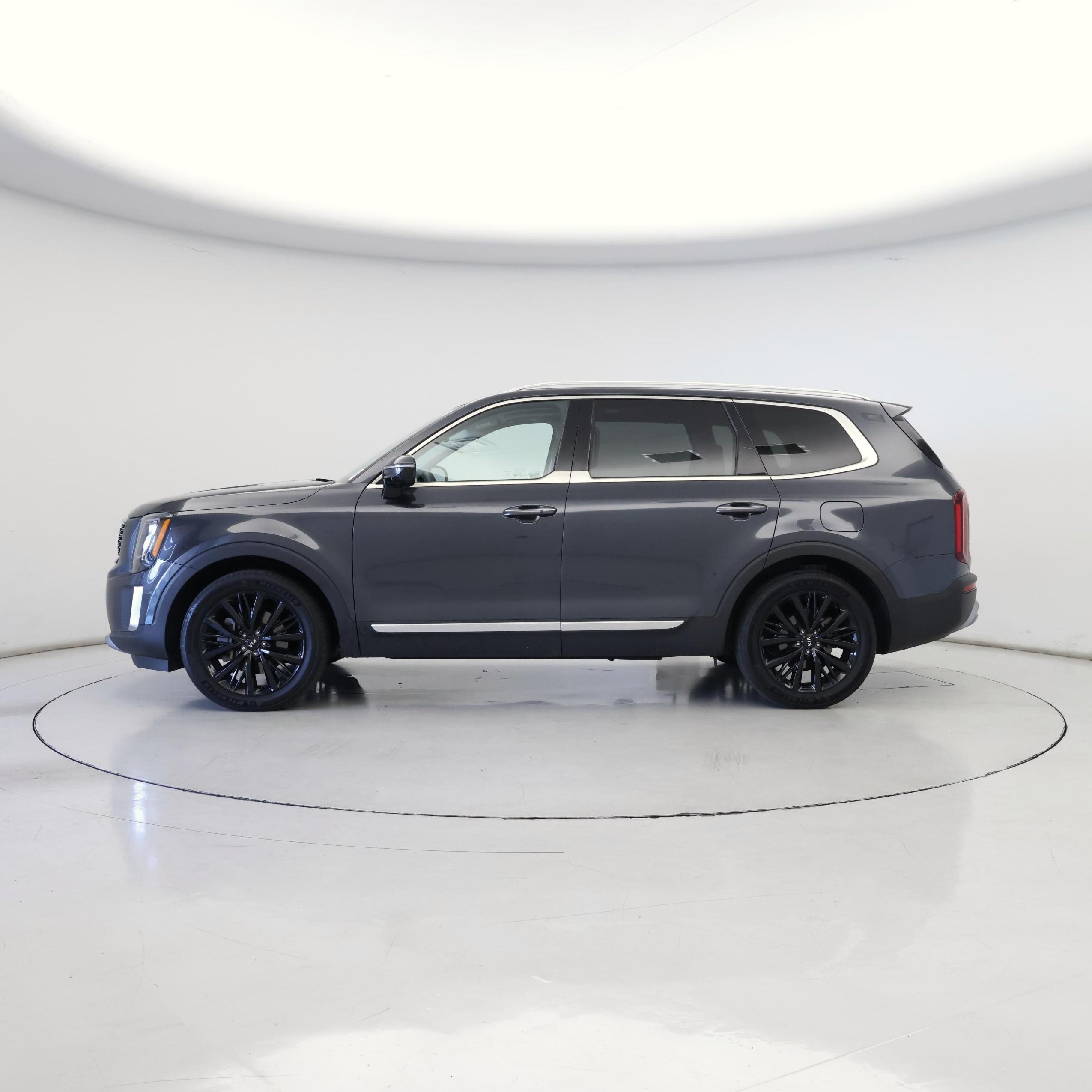 Thumbnail: 2021 Kia Telluride - 3