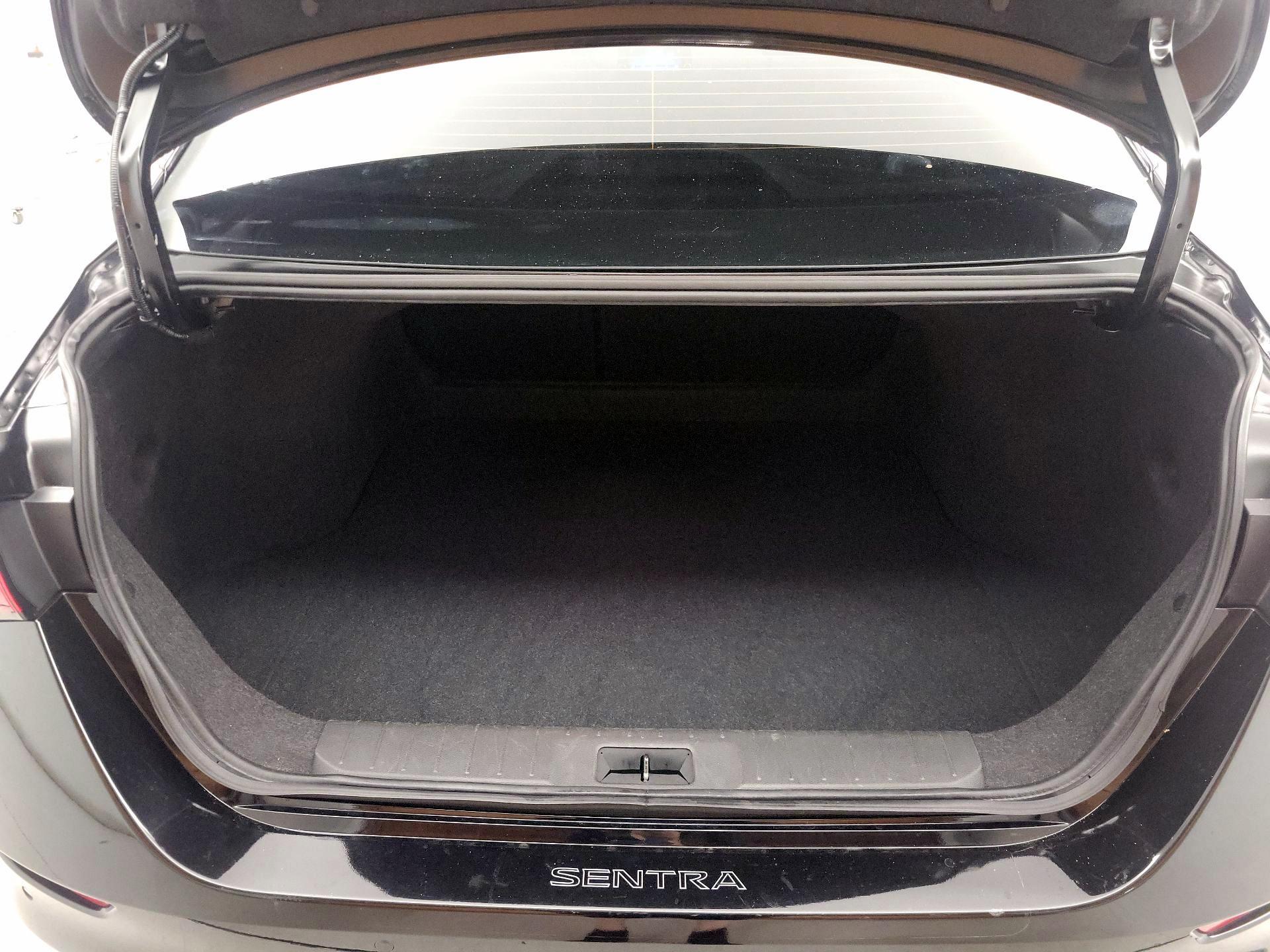 Thumbnail: 2024 Nissan Sentra - 20