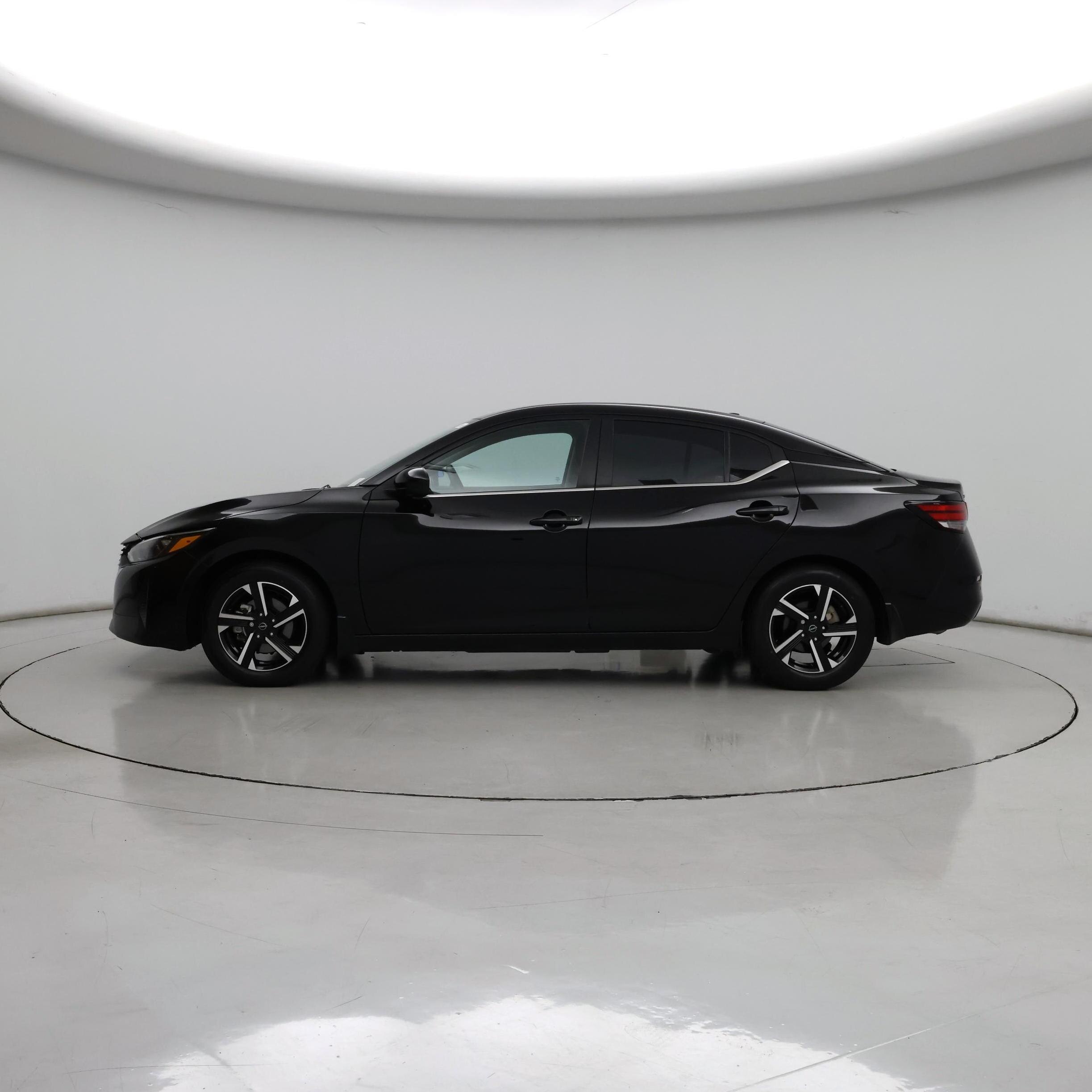 Thumbnail: 2024 Nissan Sentra - 3