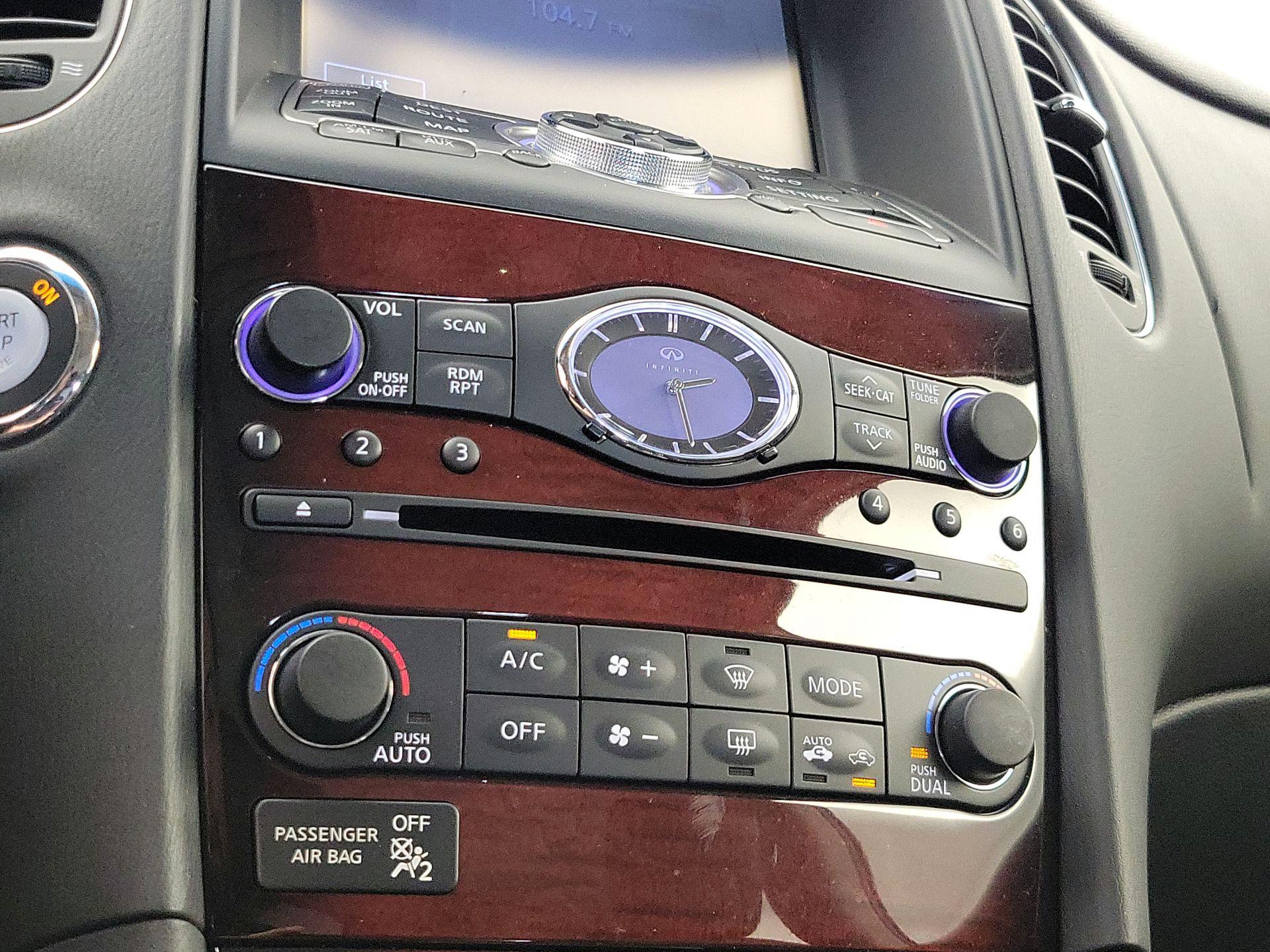 Thumbnail: 2017 INFINITI QX50 - 16