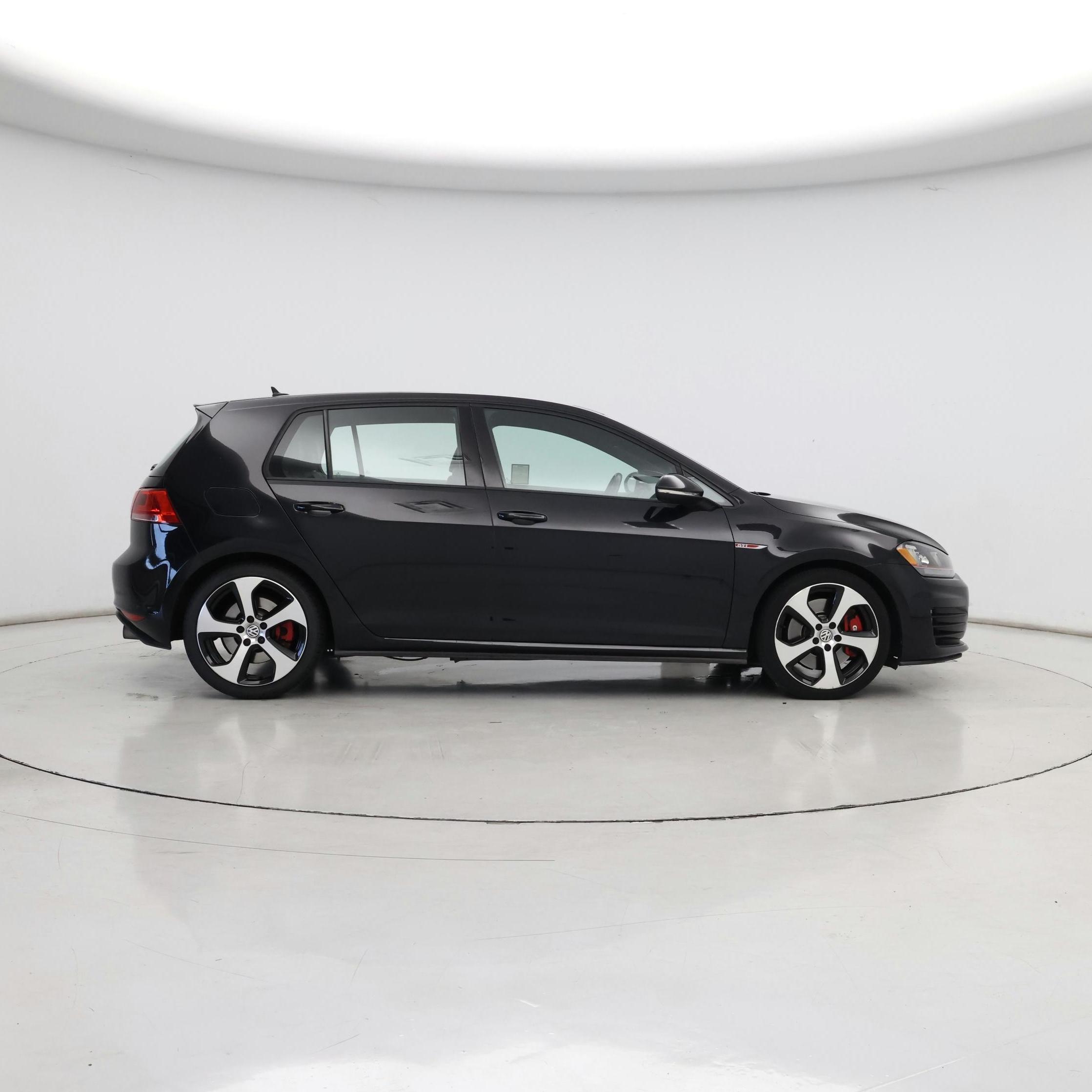 Thumbnail: 2016 Volkswagen Golf - 7