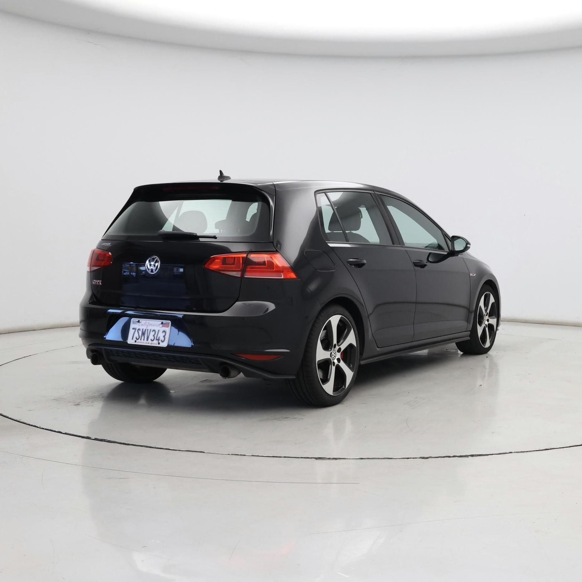 Thumbnail: 2016 Volkswagen Golf - 8