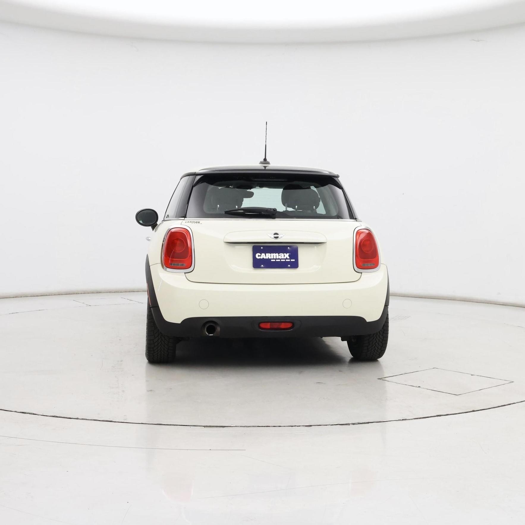 Thumbnail: 2015 MINI Cooper Hardtop - 6