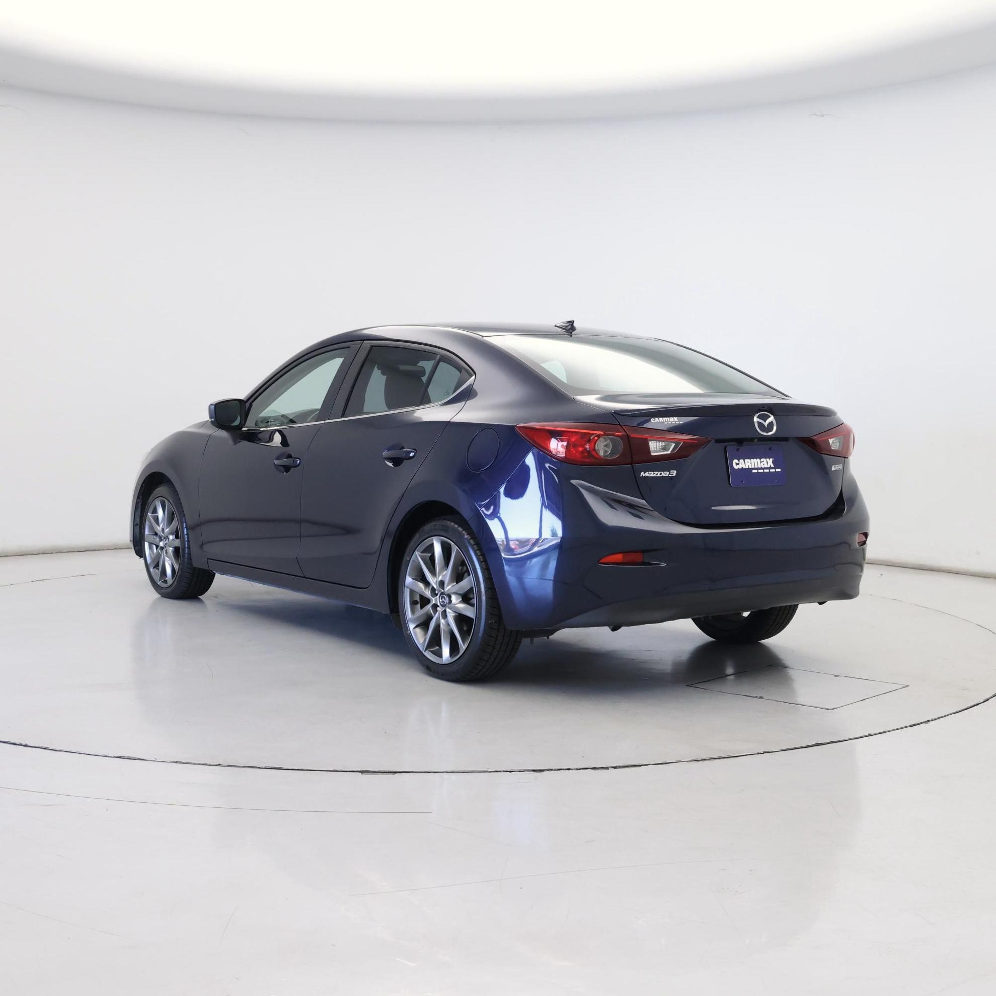 Thumbnail: 2018 Mazda Mazda3 - 2