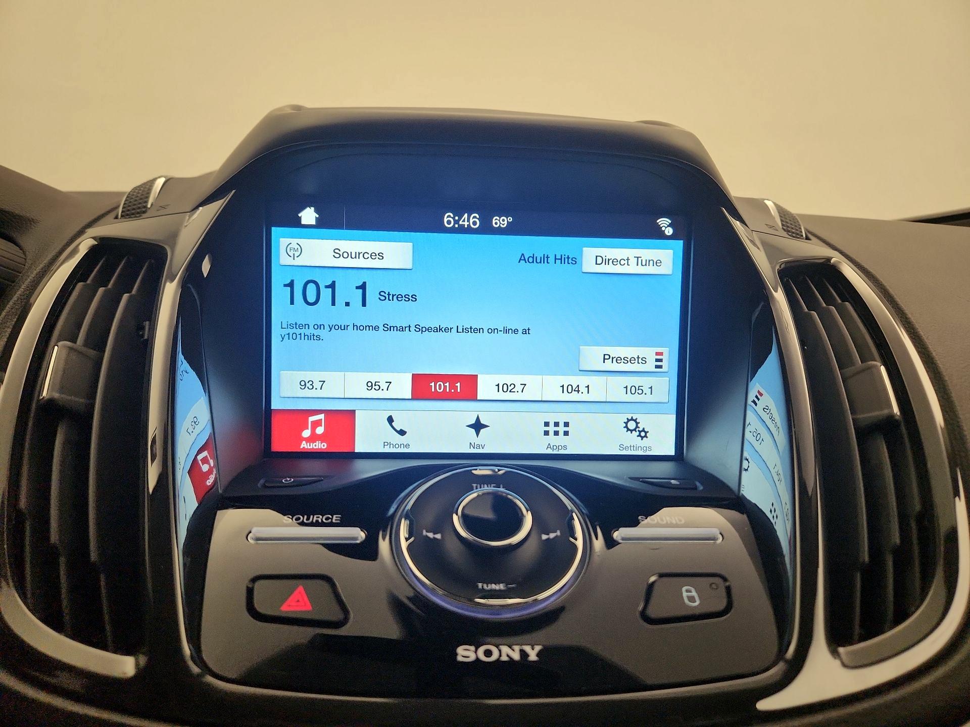 Thumbnail: 2016 Ford C-Max - 14