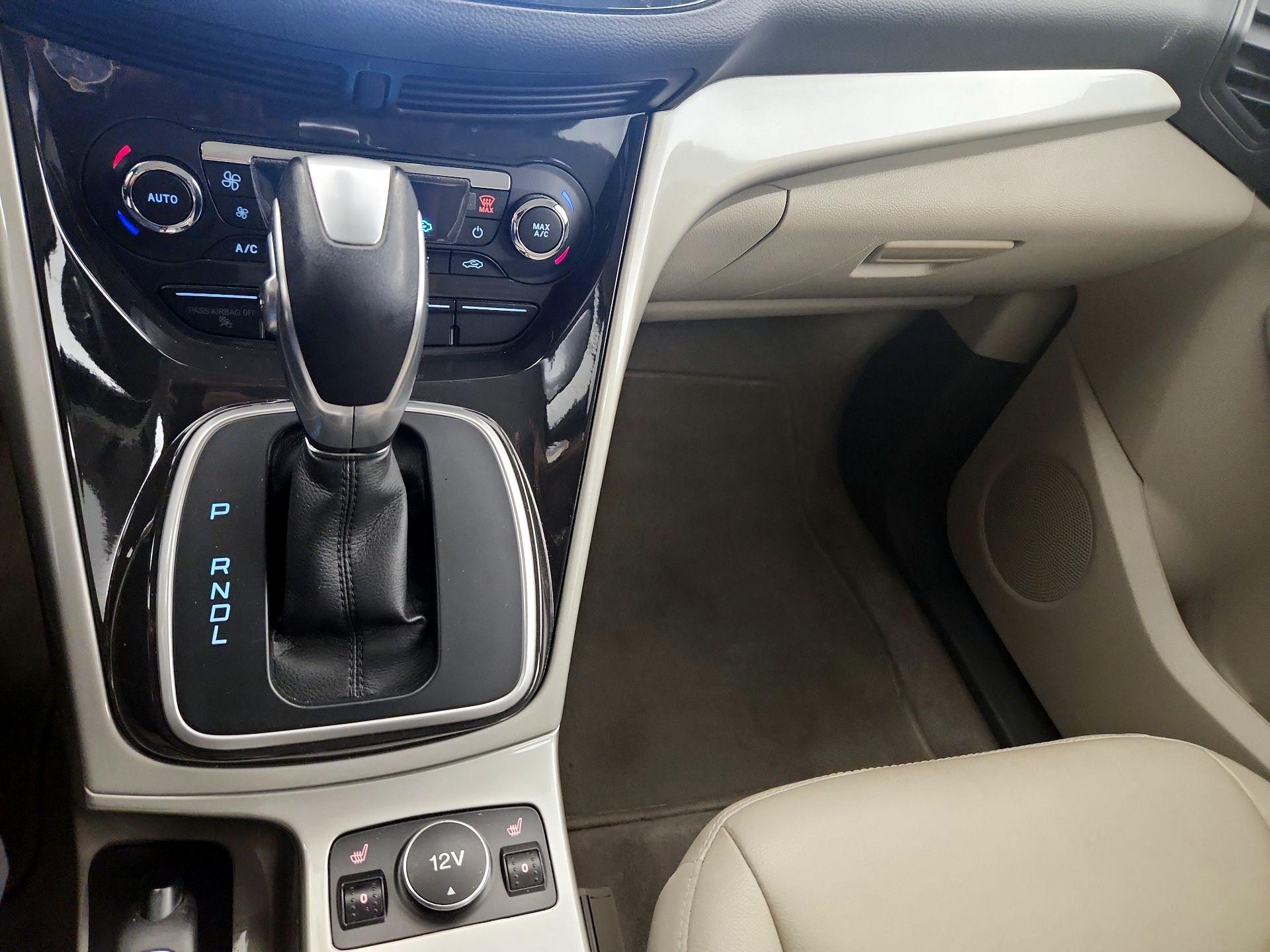Thumbnail: 2016 Ford C-Max - 16