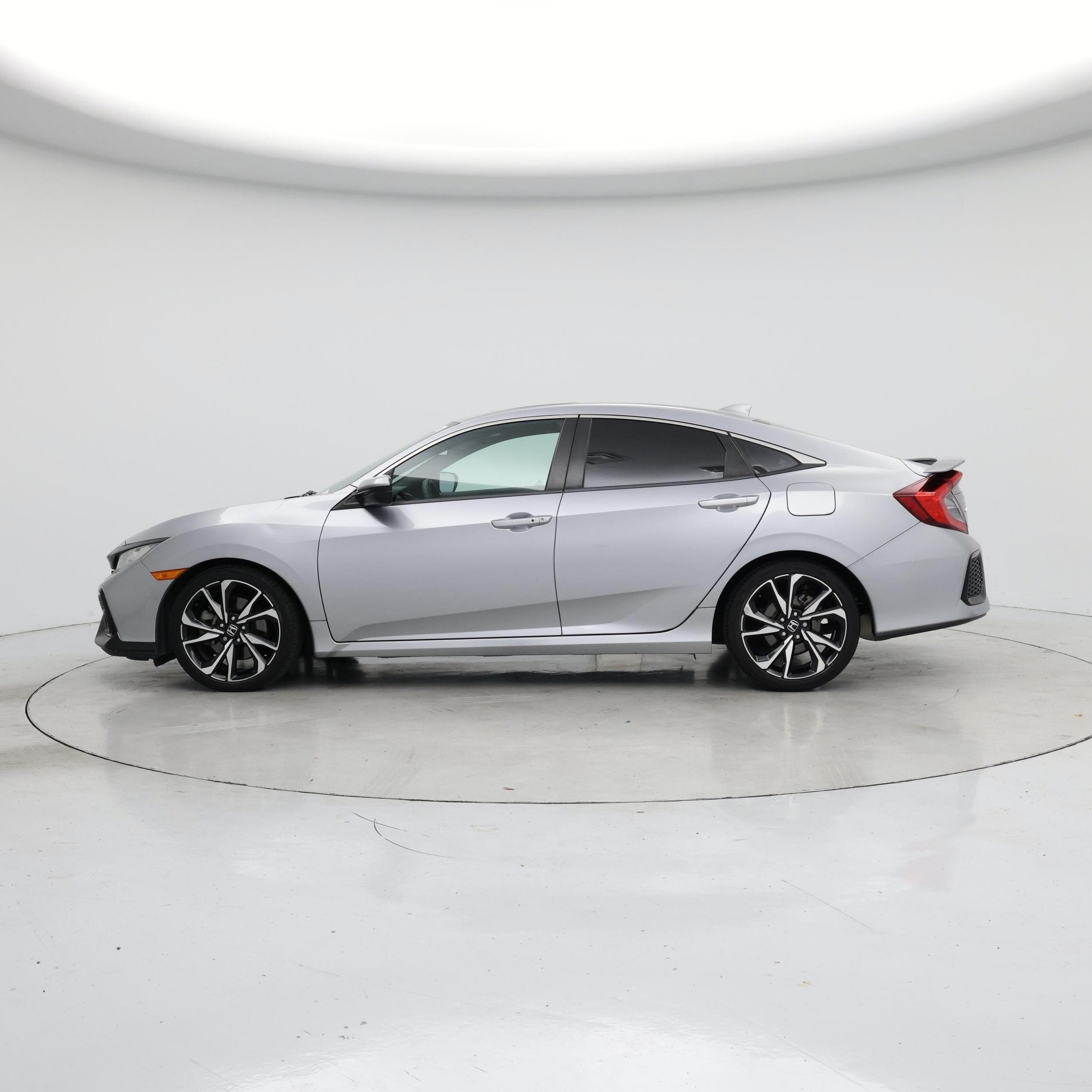 Thumbnail: 2018 Honda Civic - 3