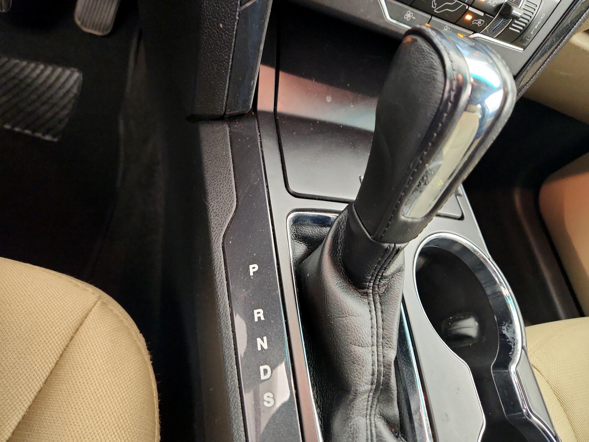 Thumbnail: 2017 Ford Explorer - 17