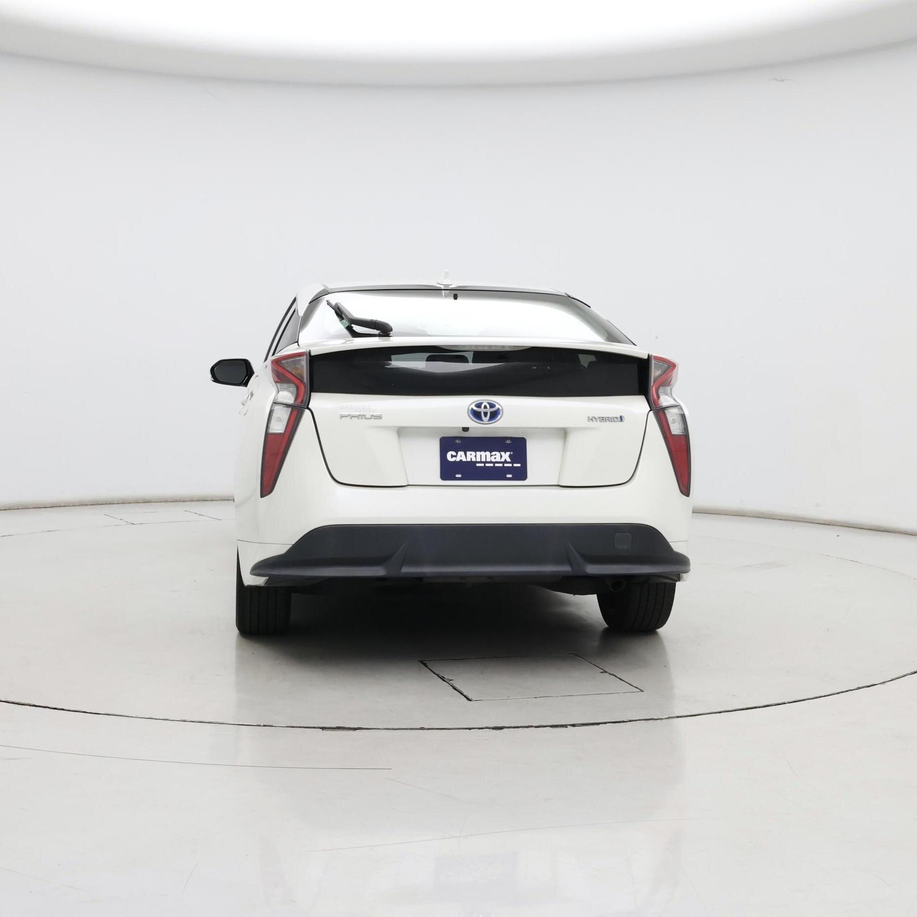 Thumbnail: 2016 Toyota Prius - 6