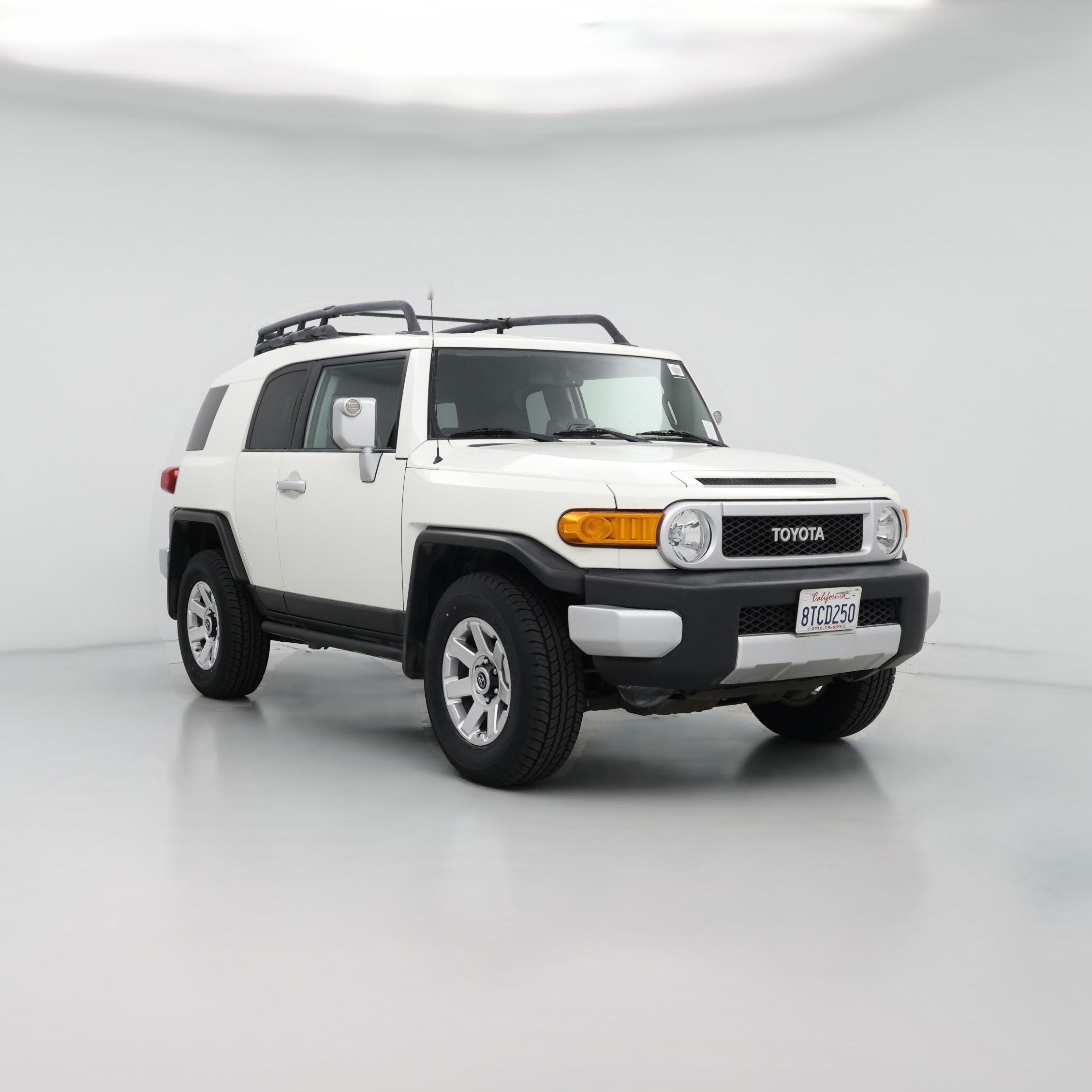 Thumbnail: 2014 Toyota FJ Cruiser - 1