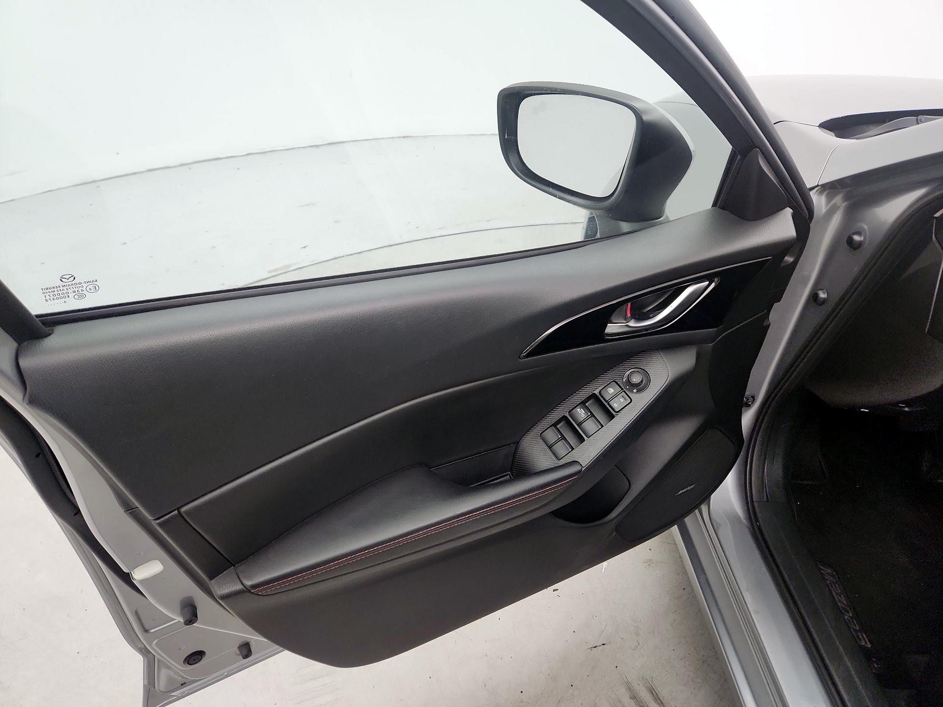 Thumbnail: 2014 Mazda Mazda3 - 12