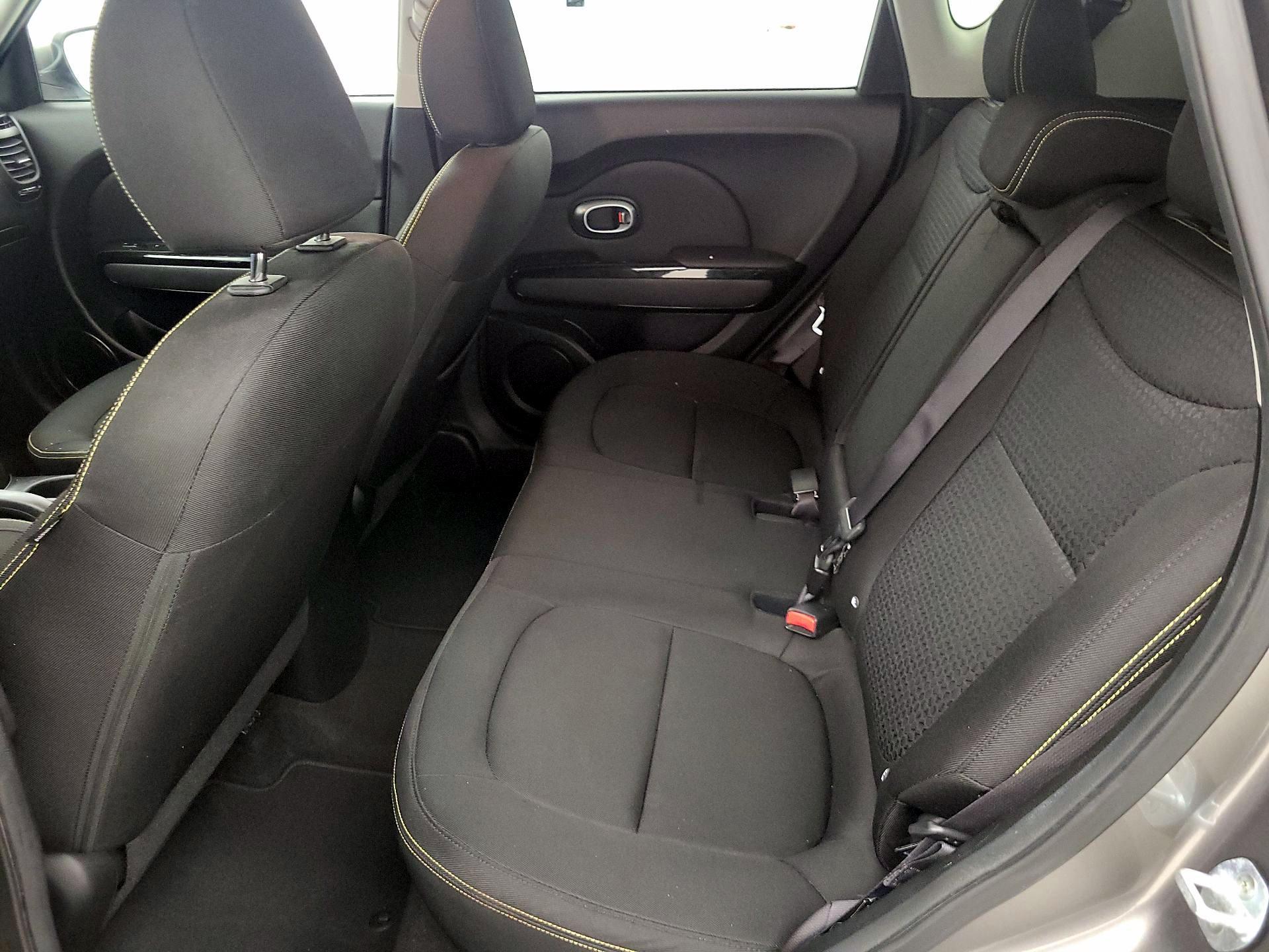 Thumbnail: 2016 Kia Soul - 20