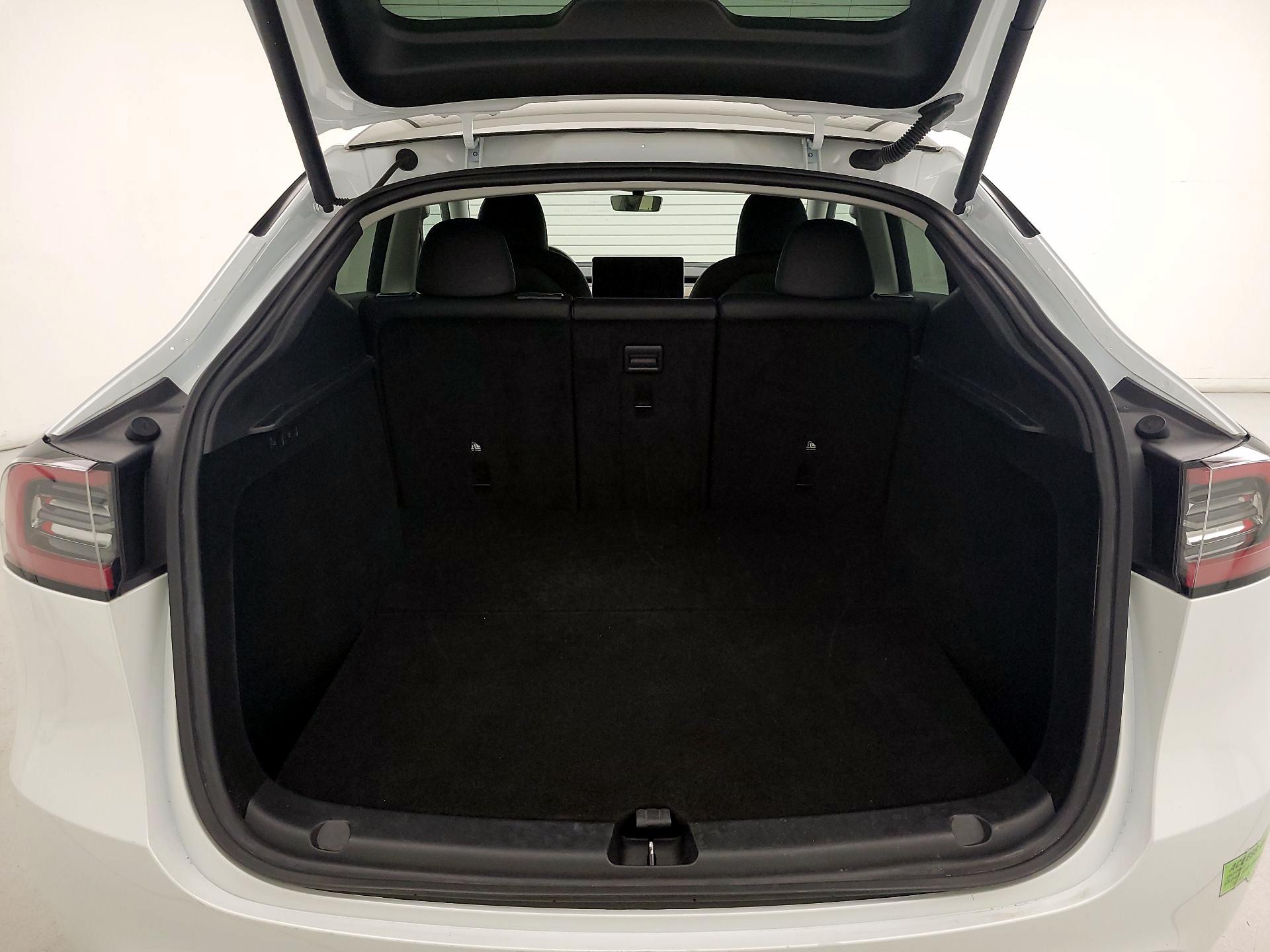Thumbnail: 2023 Tesla Model Y - 20