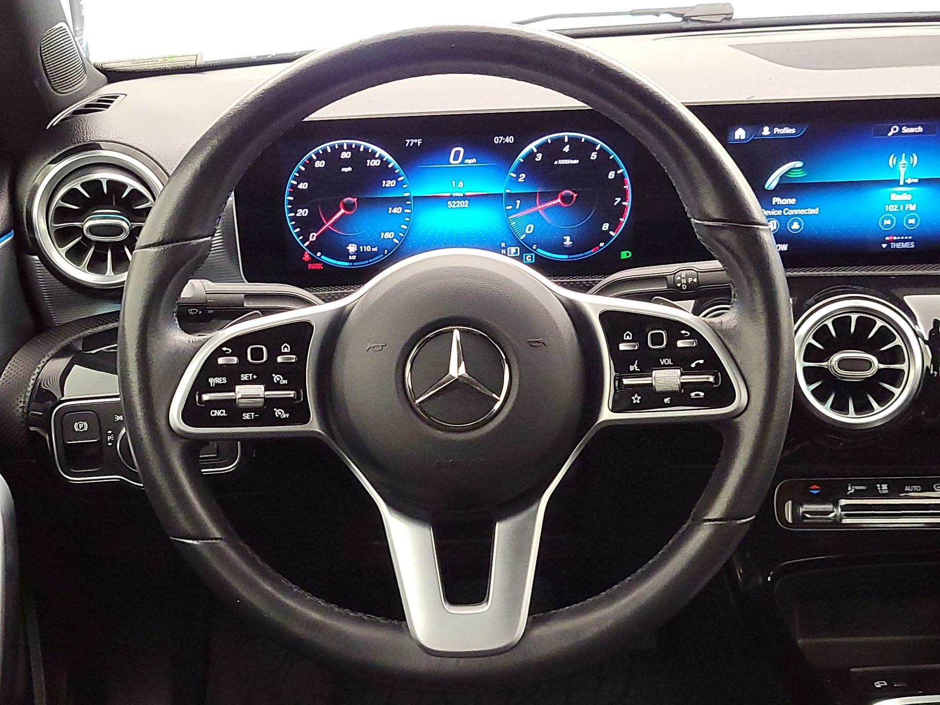 Thumbnail: 2020 Mercedes-Benz A-Class - 10